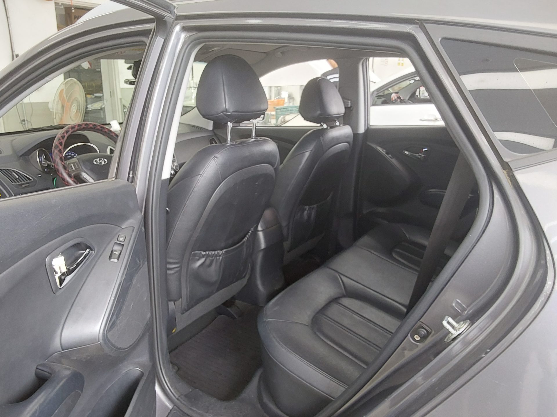 2012 - hyundai tucson