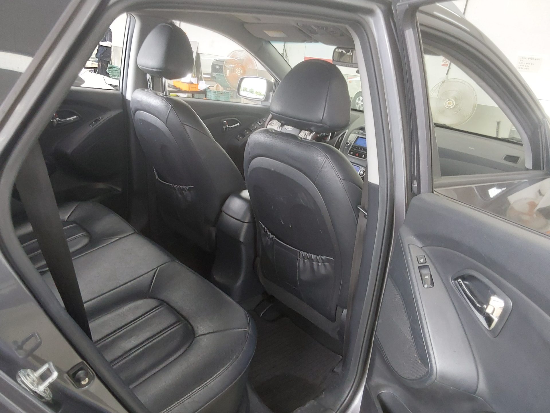 2012 - hyundai tucson