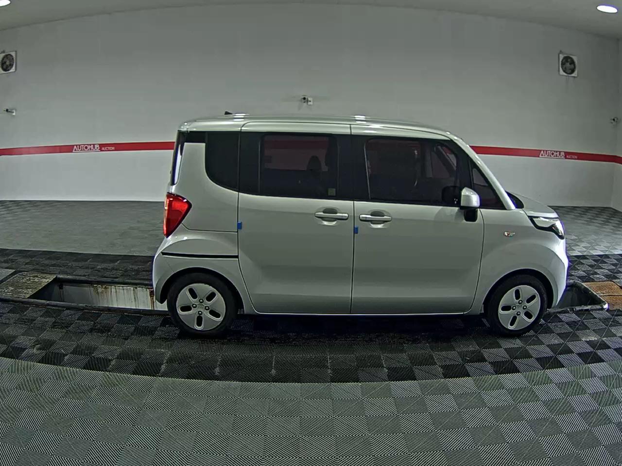 2017 - kia ray