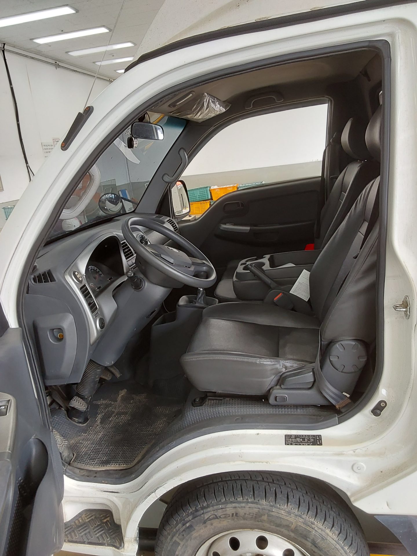 2016 - kia bongo