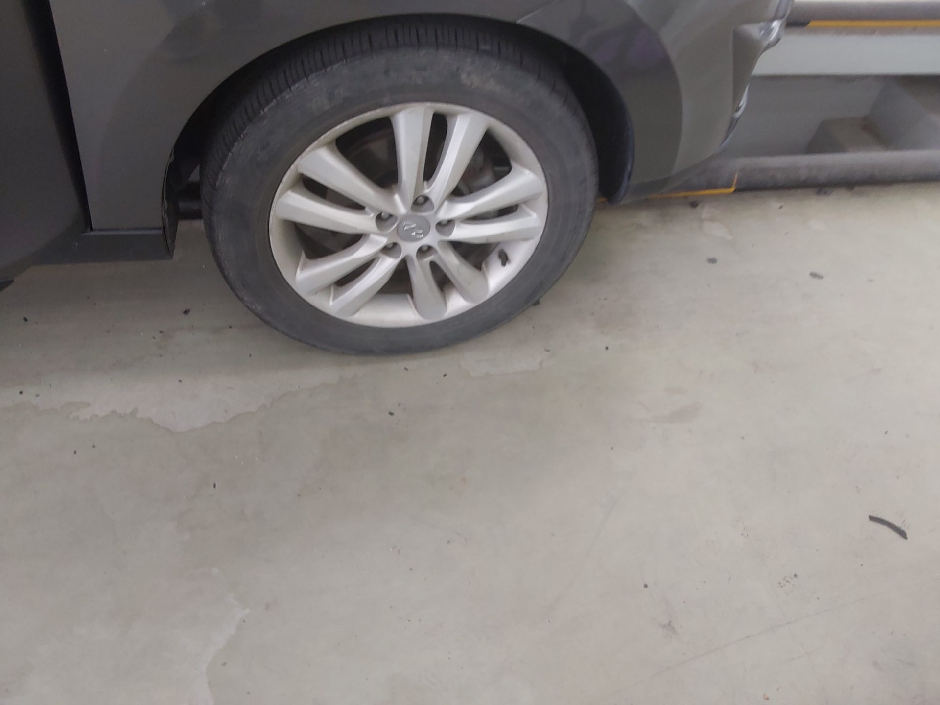 2012 - hyundai tucson