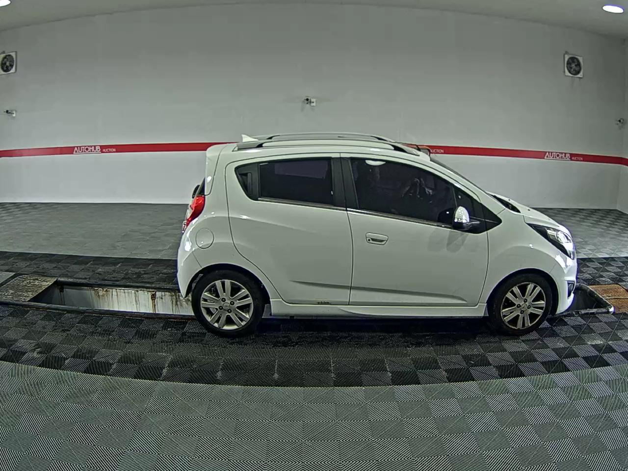 2014 - chevrolet spark