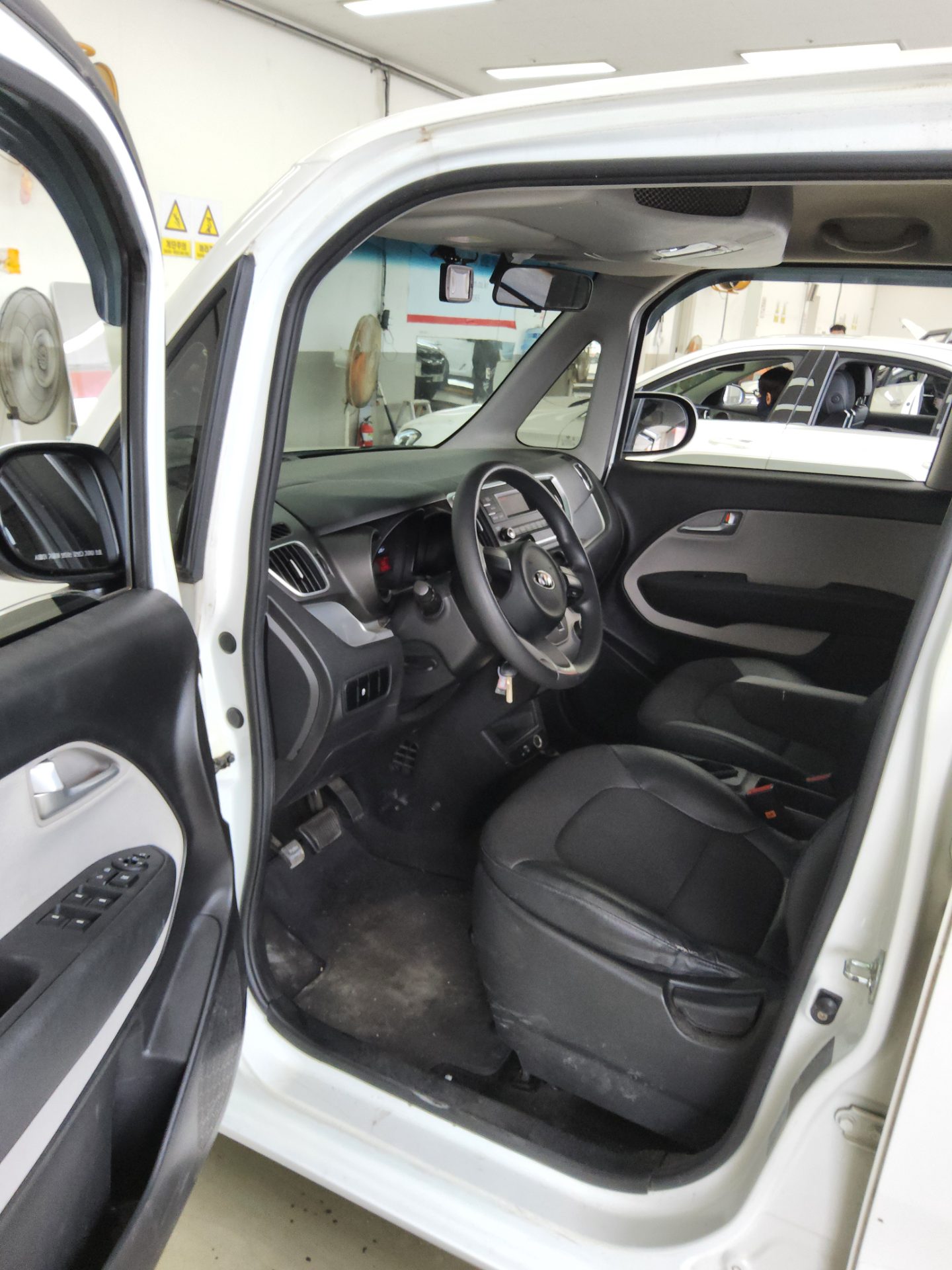 2019 - kia ray