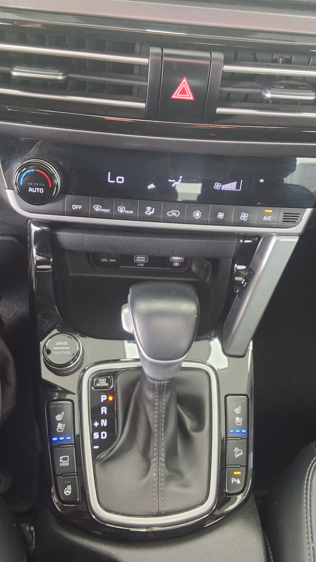 2021 - kia seltos