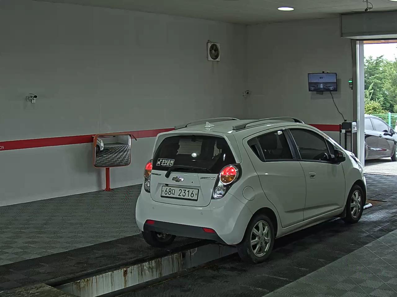 2012 - chevrolet spark