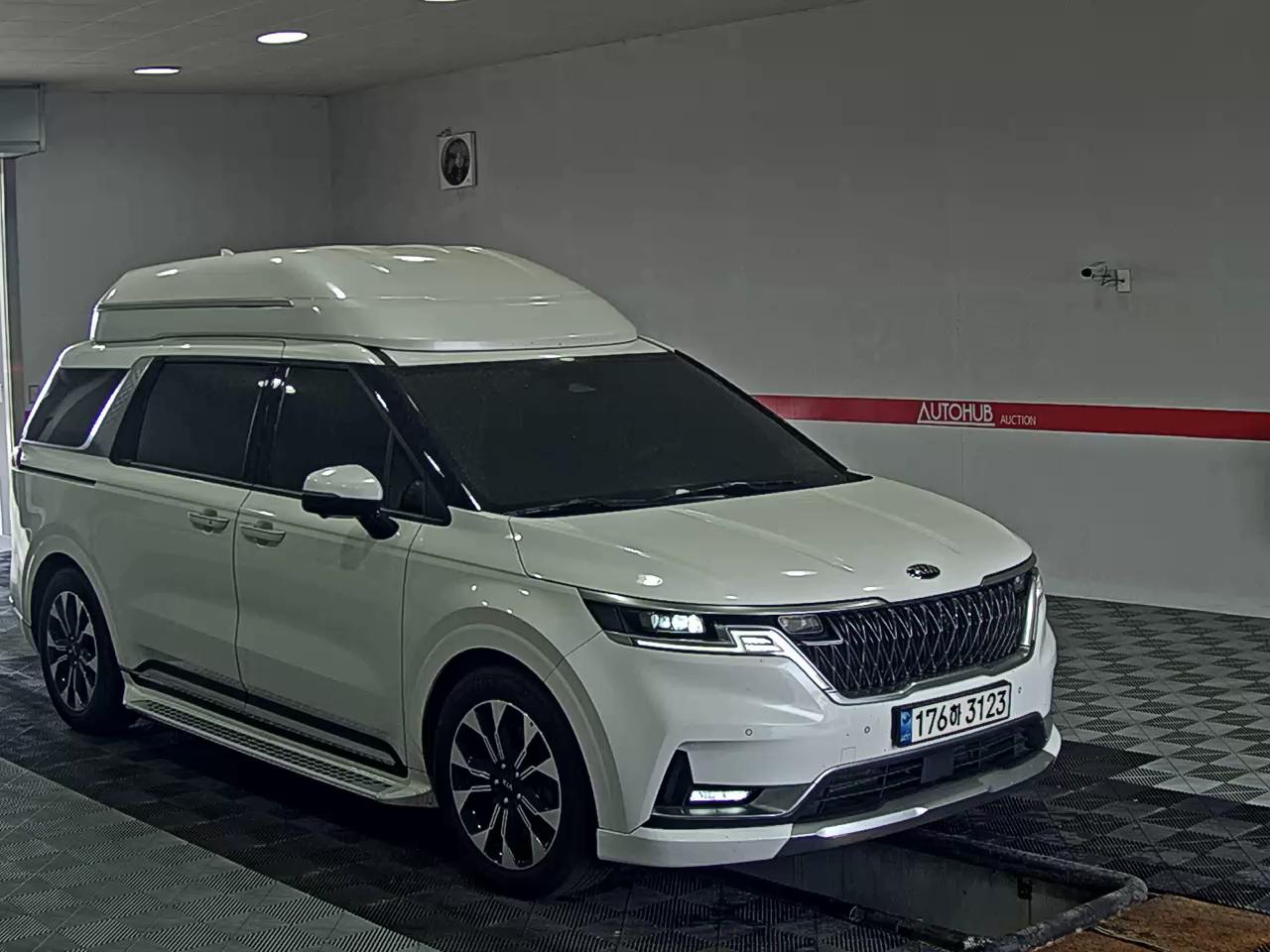 2021 - kia carnival