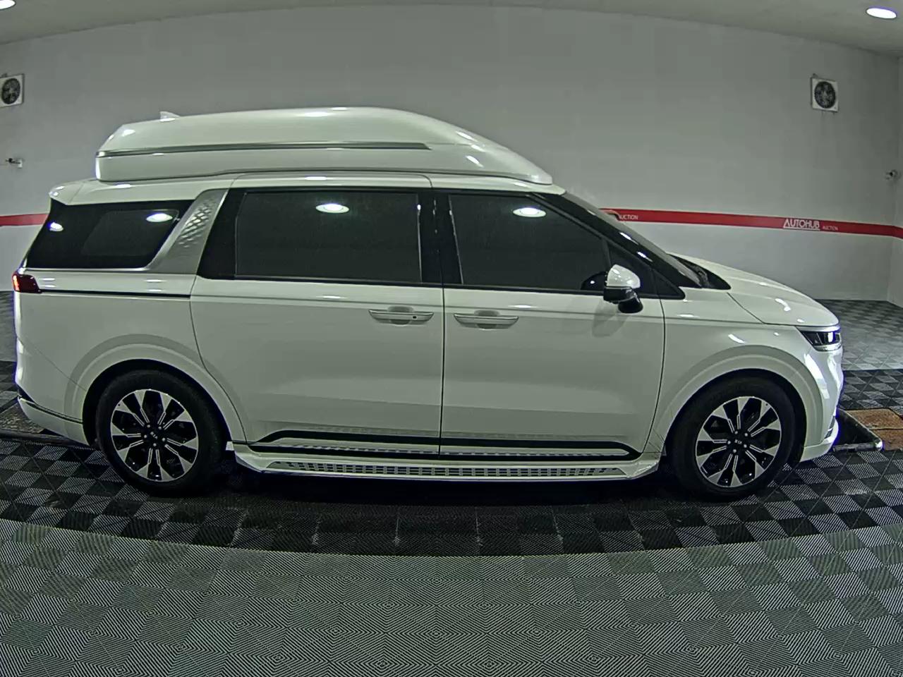 2021 - kia carnival
