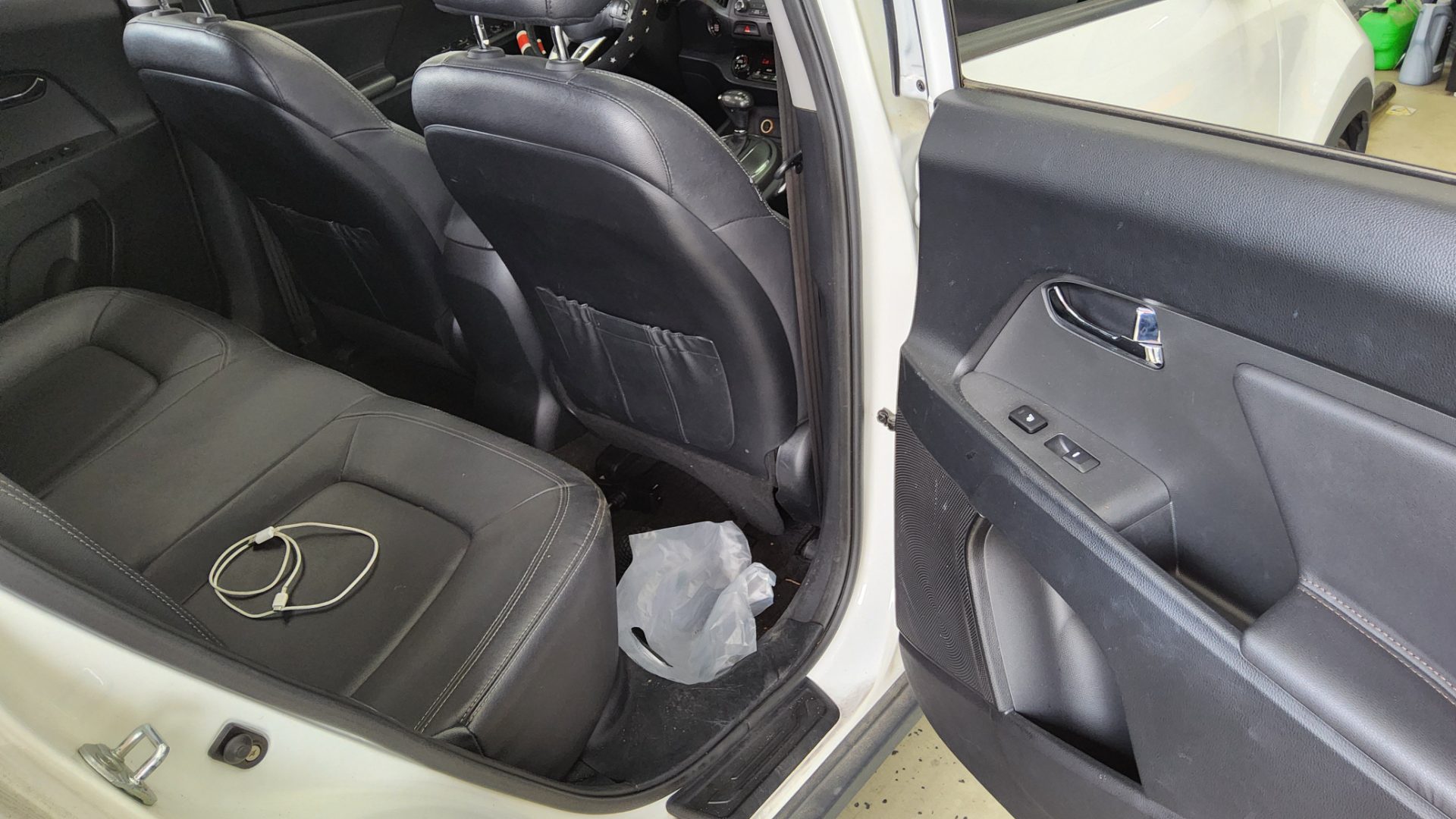2012 - kia sportage