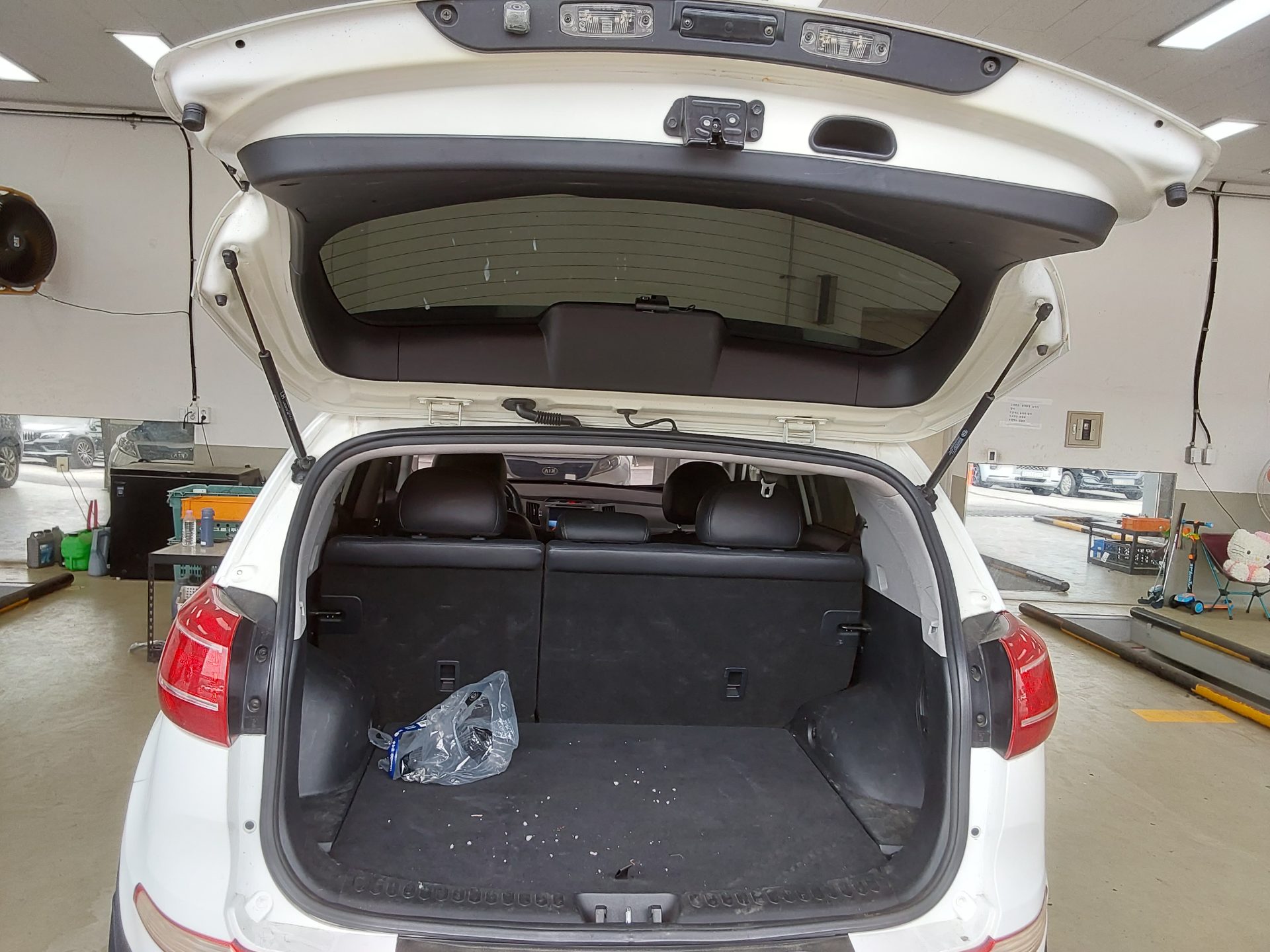 2012 - kia sportage