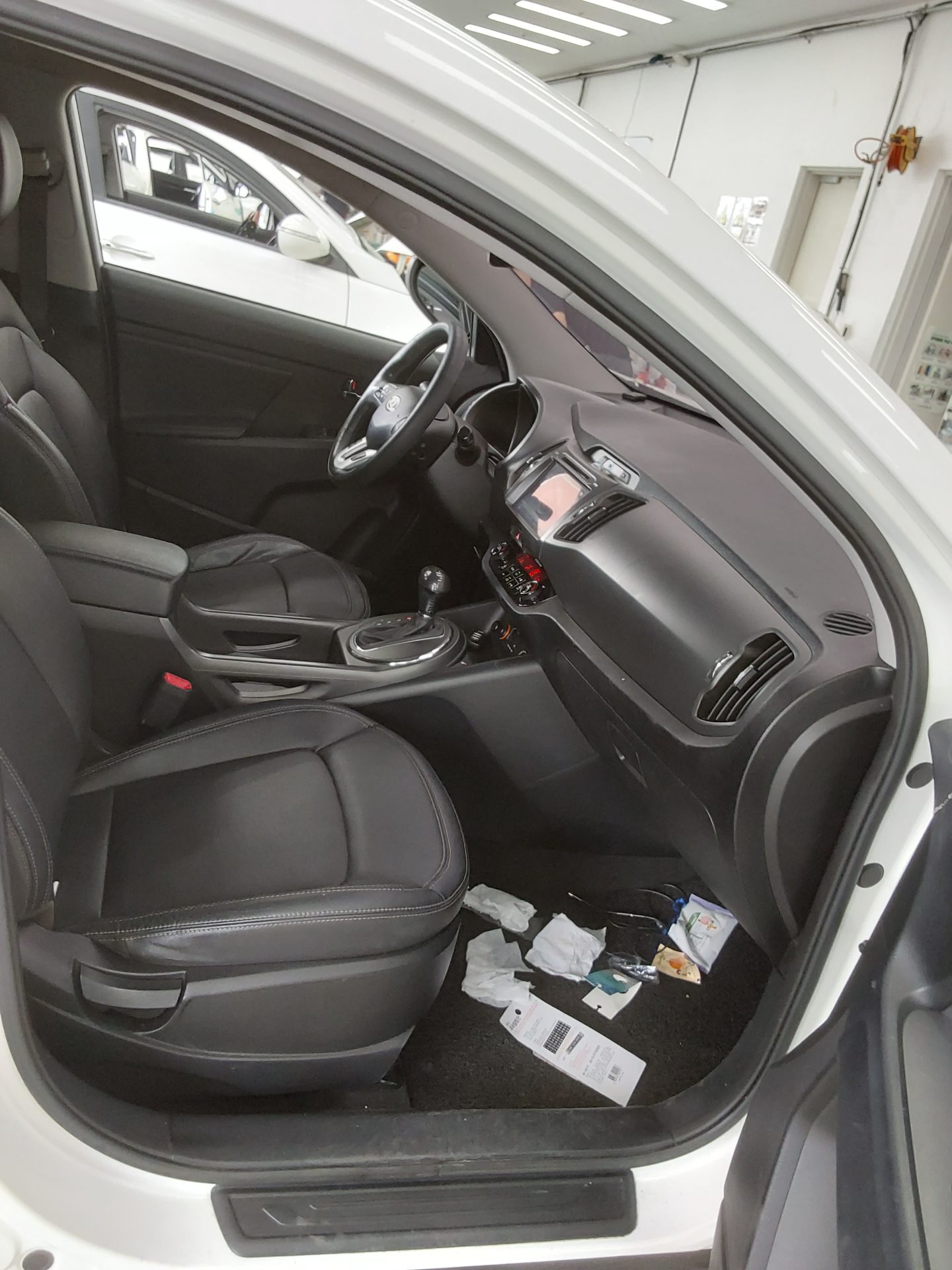 2012 - kia sportage