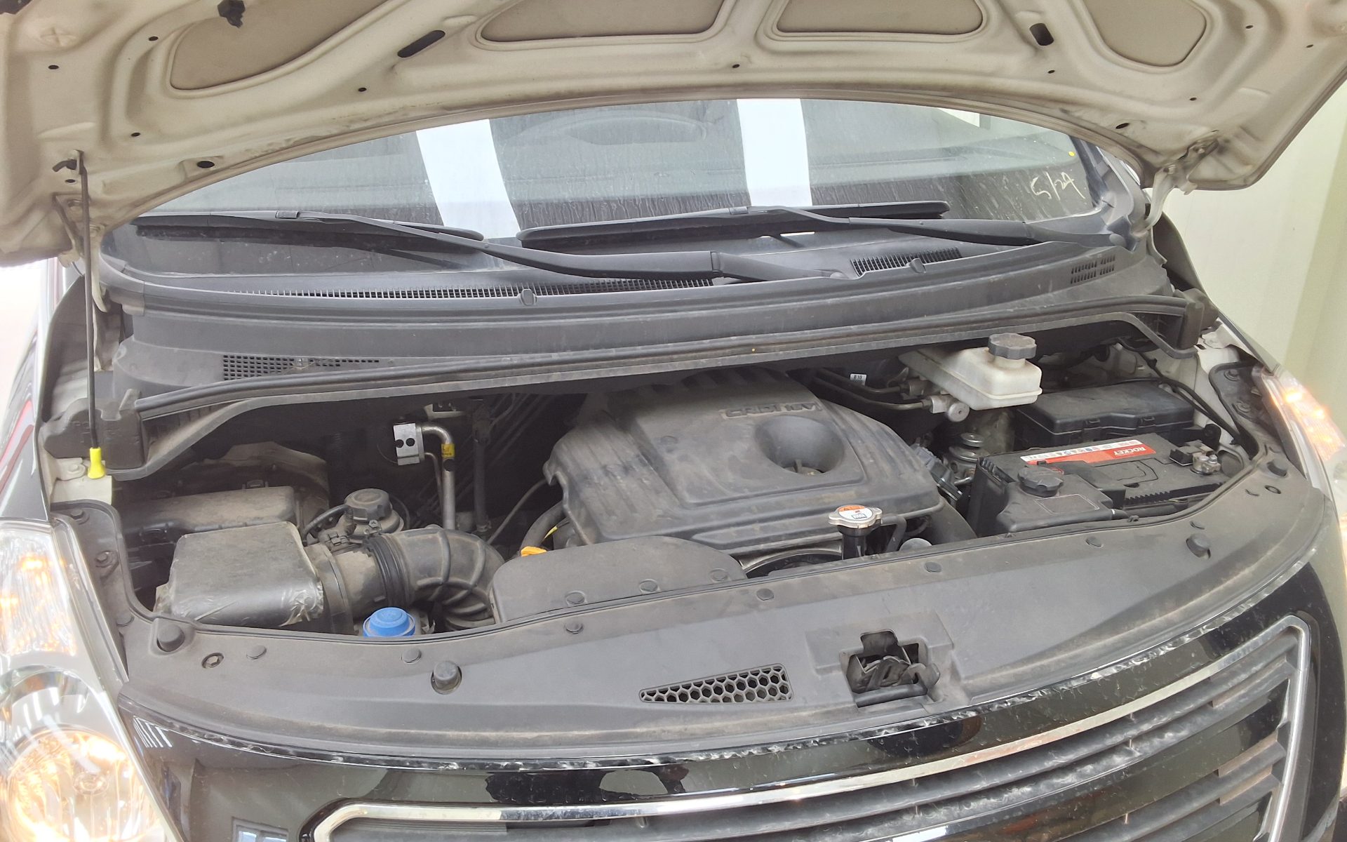 2016 - hyundai grand starex