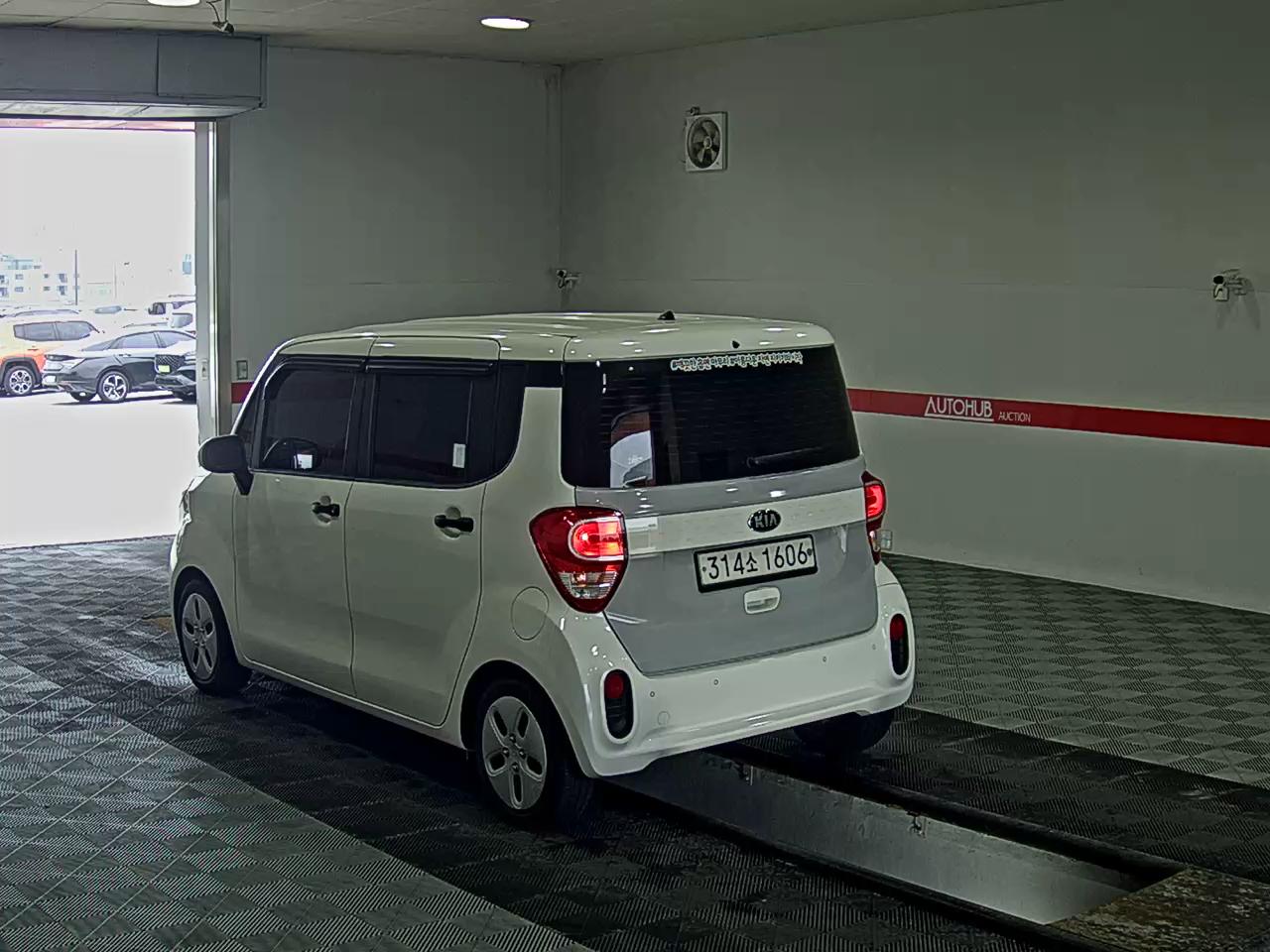2019 - kia ray