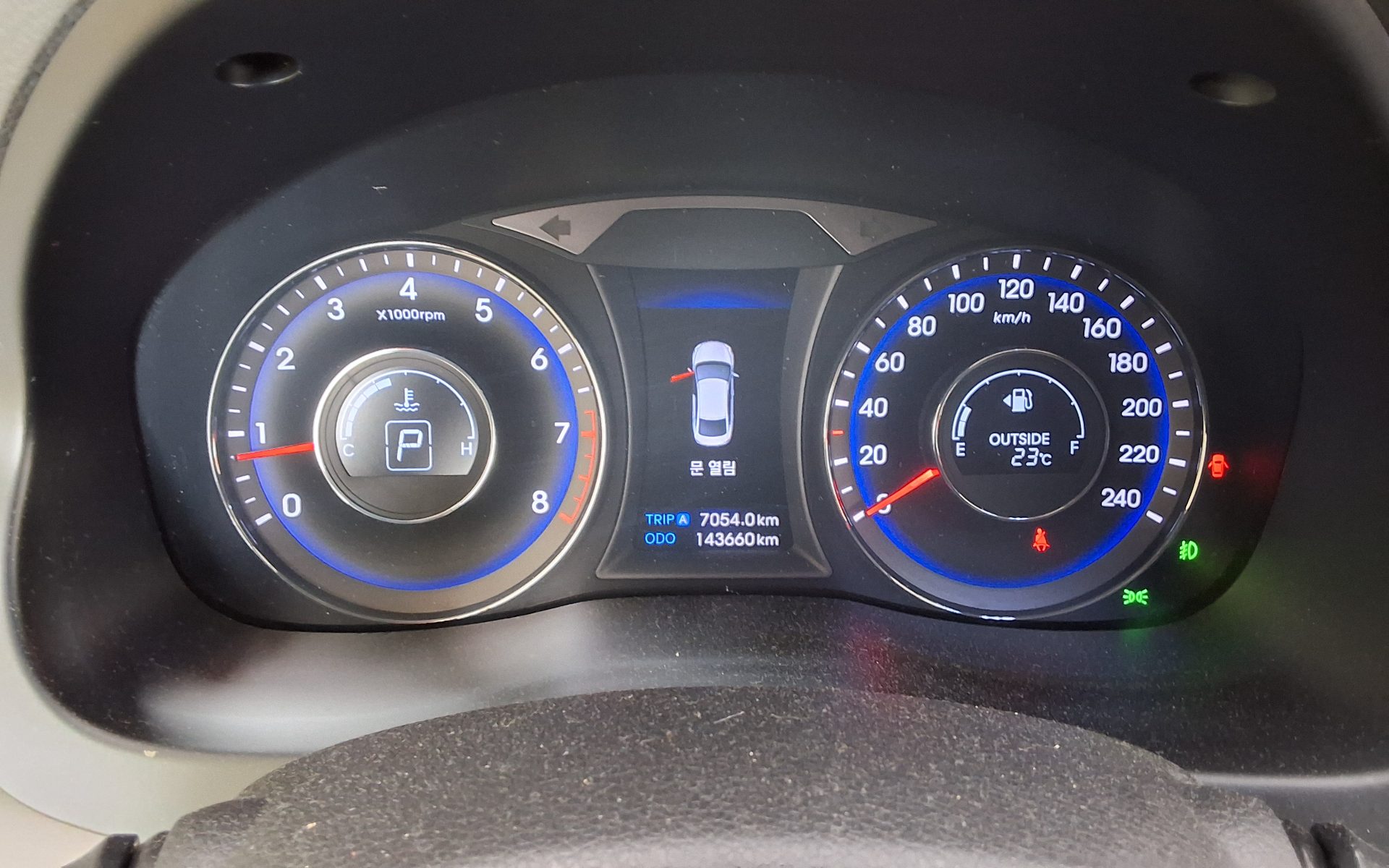 2012 - hyundai i40