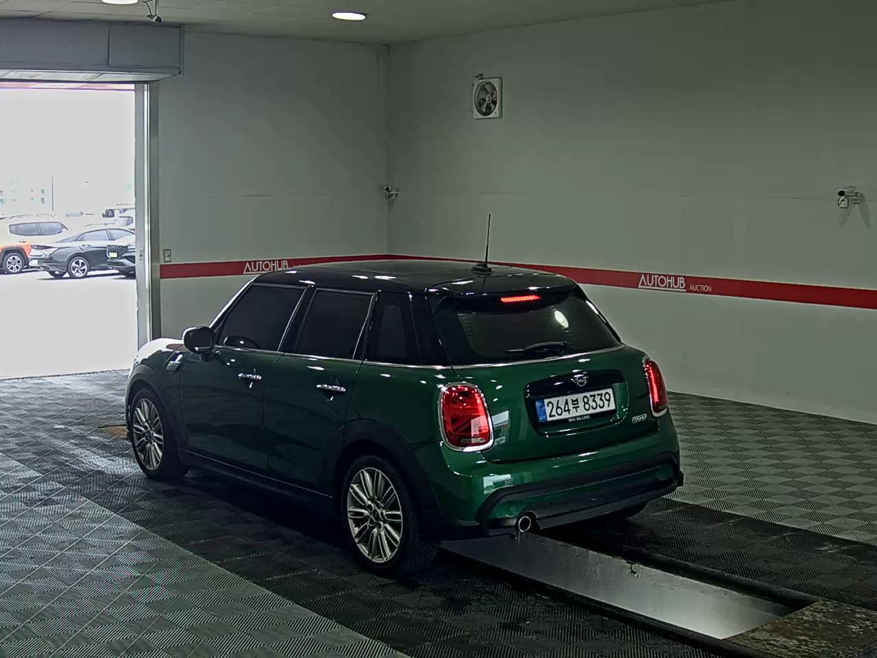 2022 - mini cooper