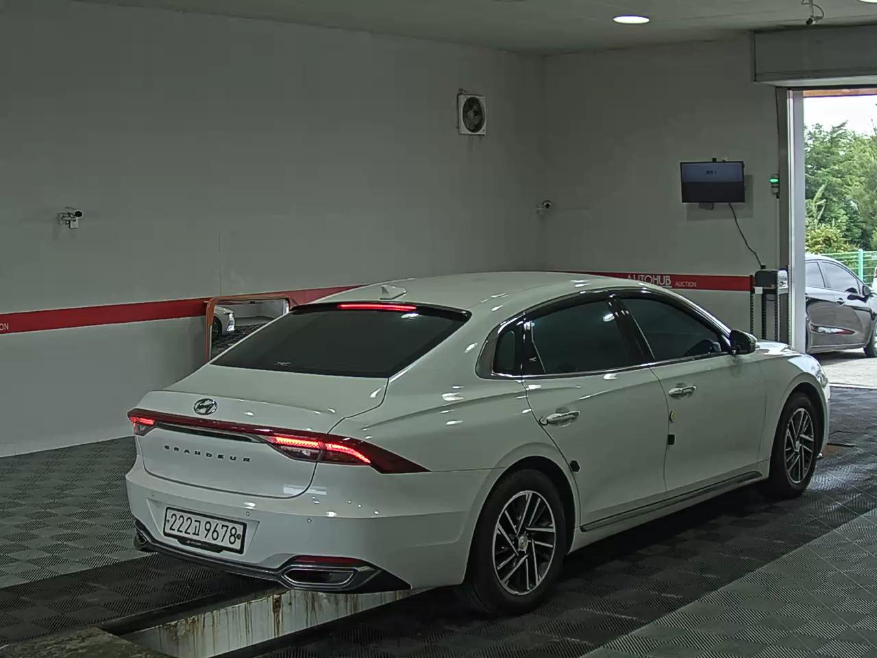 2020 - hyundai grandeur