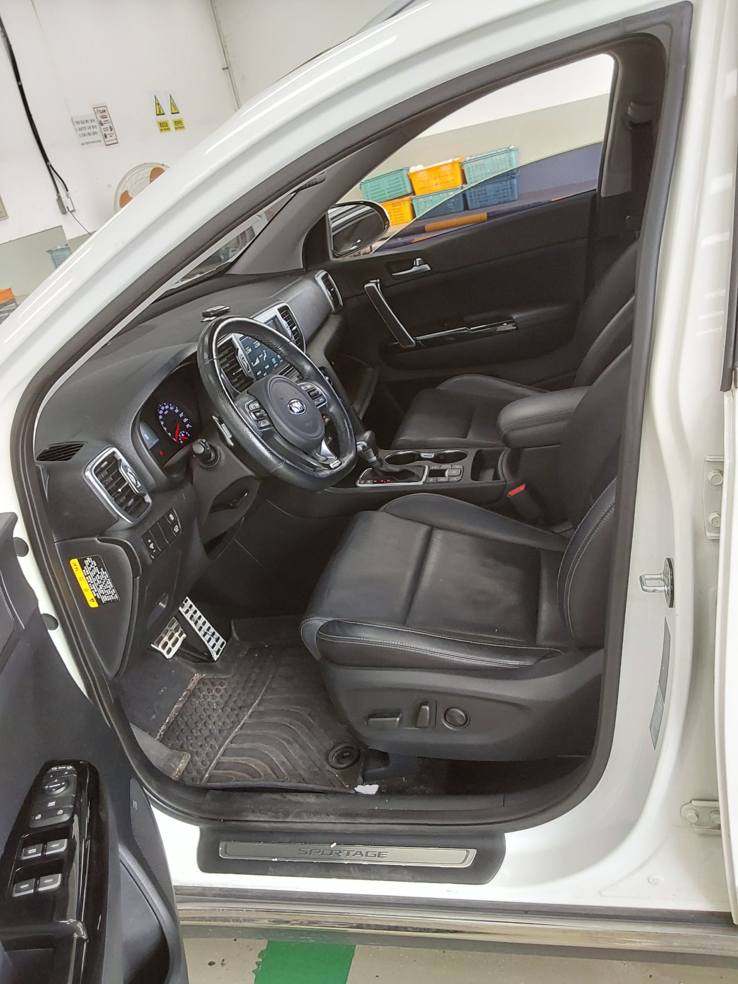 2016 - kia sportage