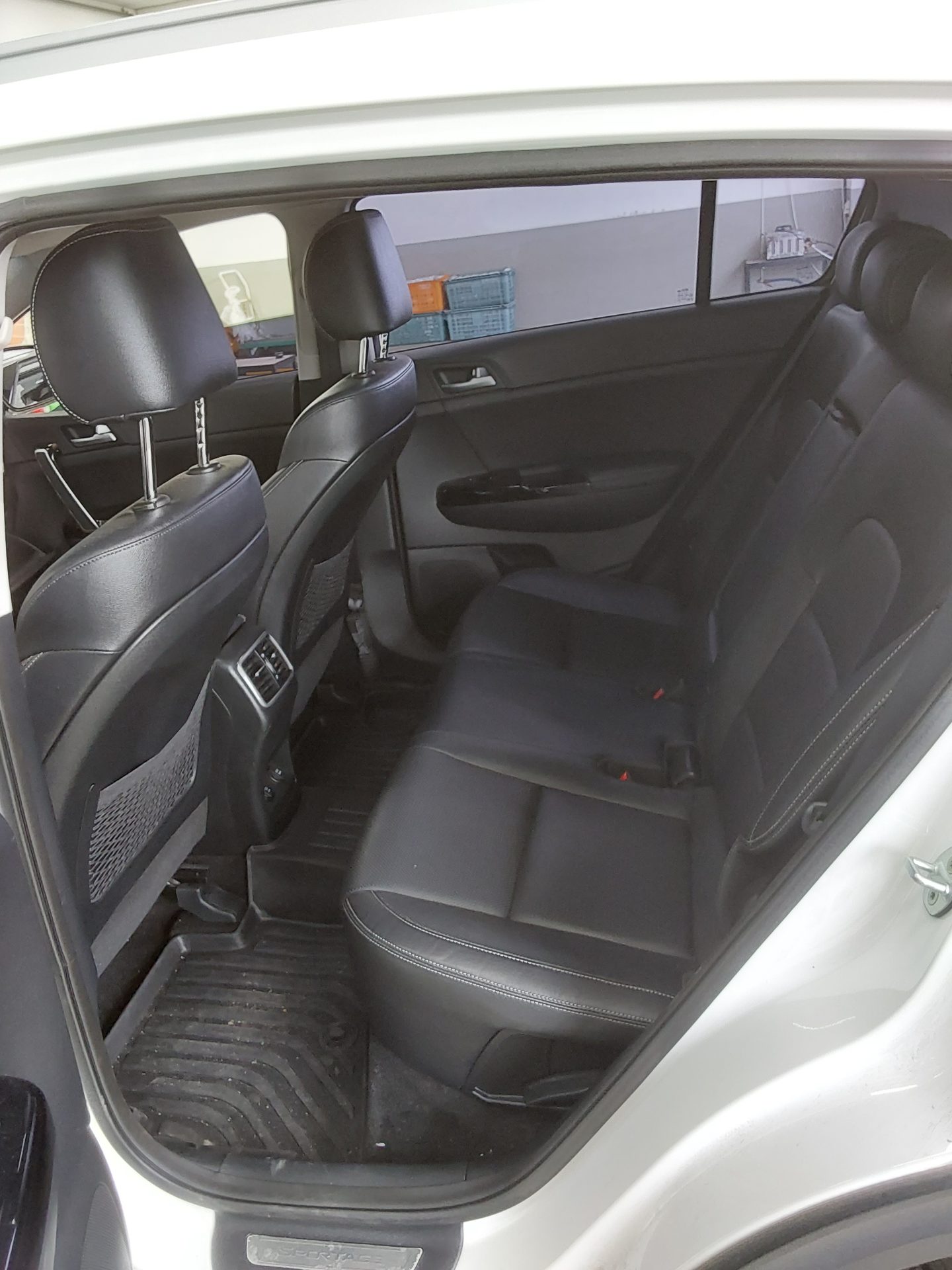 2016 - kia sportage