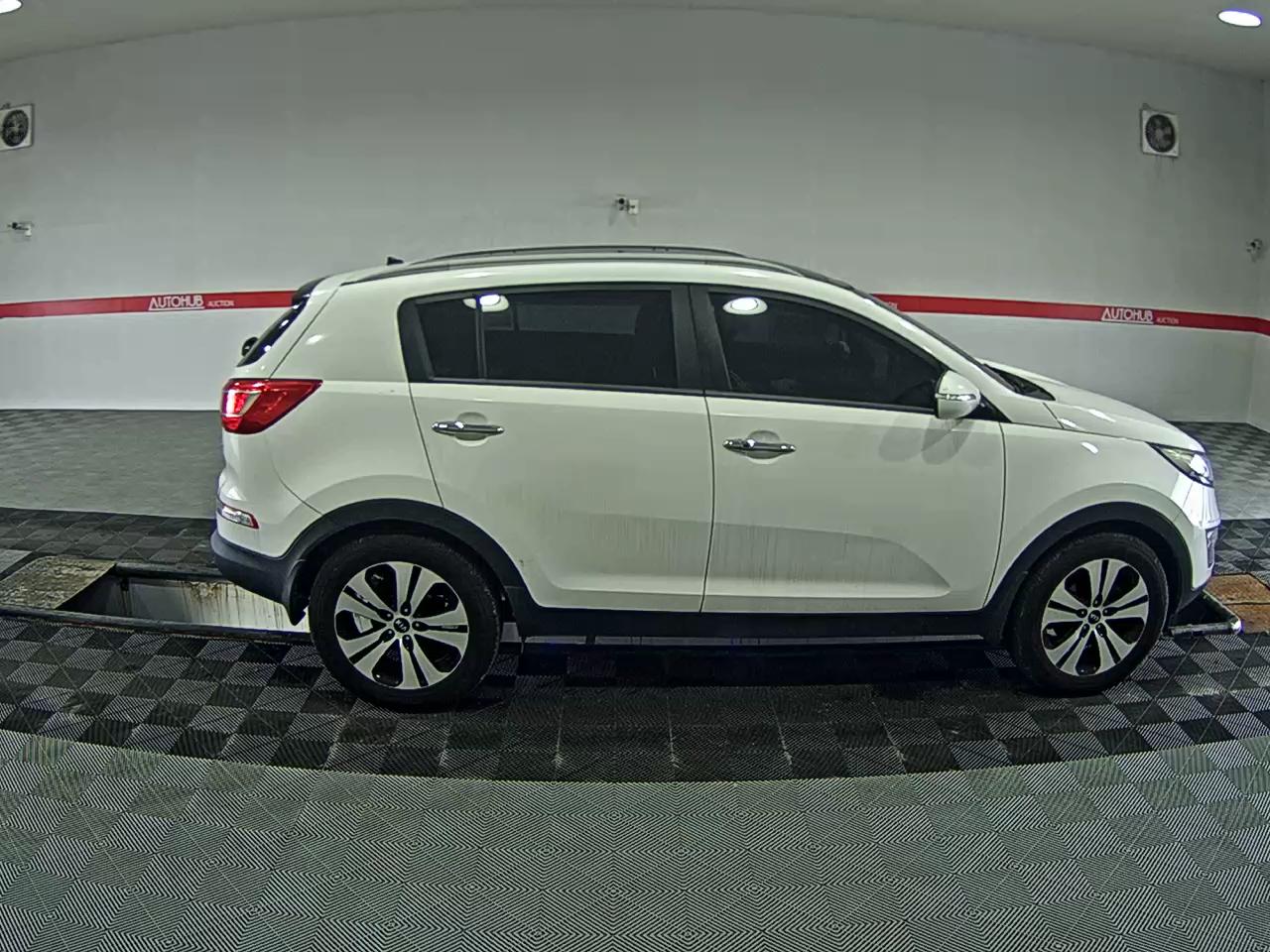 2012 - kia sportage