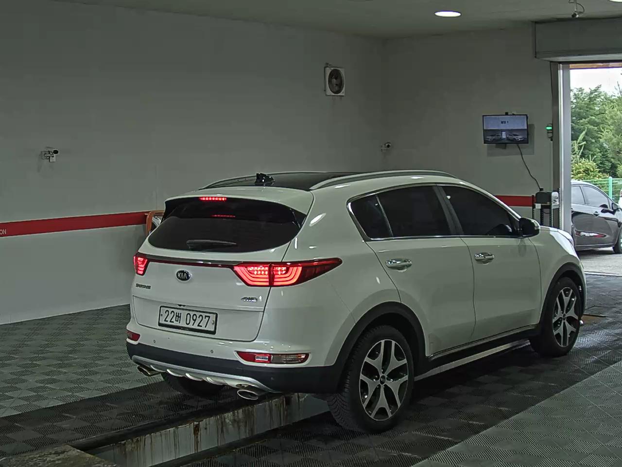 2016 - kia sportage