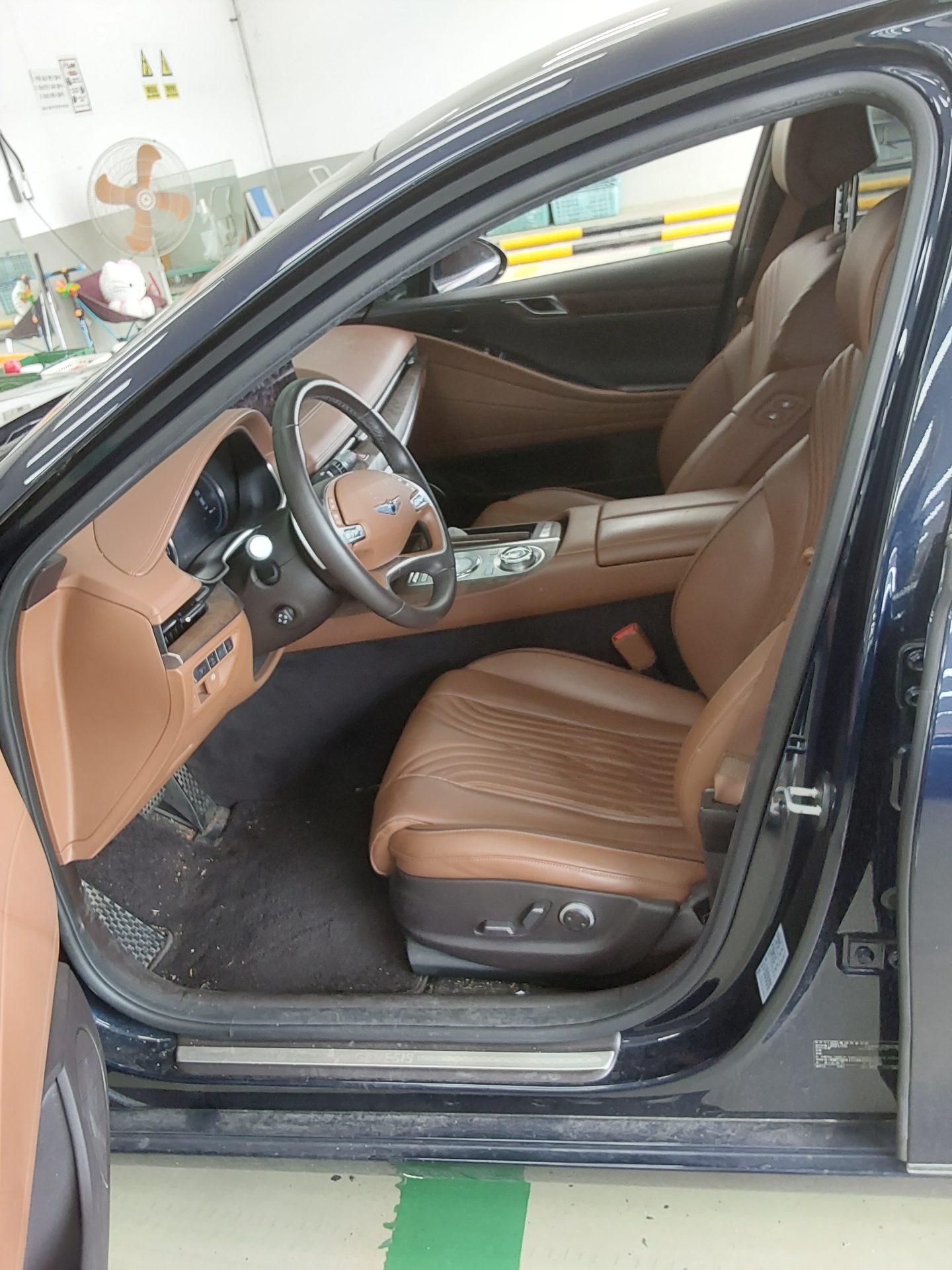 2021 - genesis g80