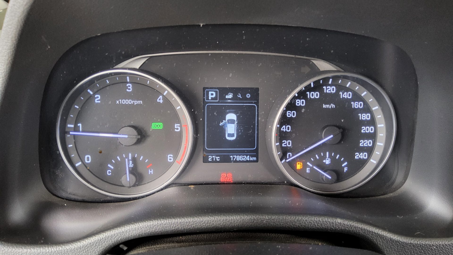 2016 - hyundai avante