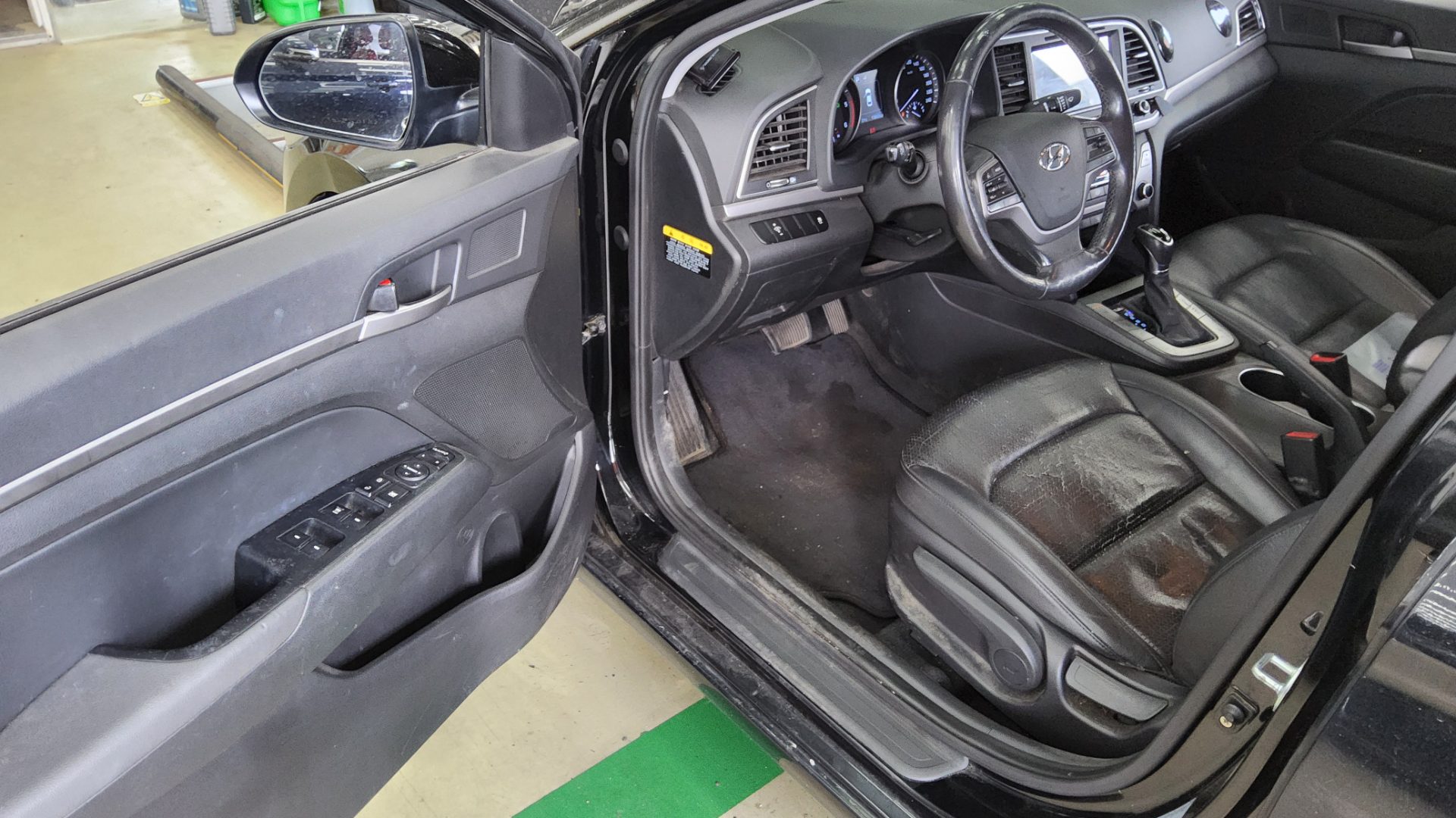 2016 - hyundai avante