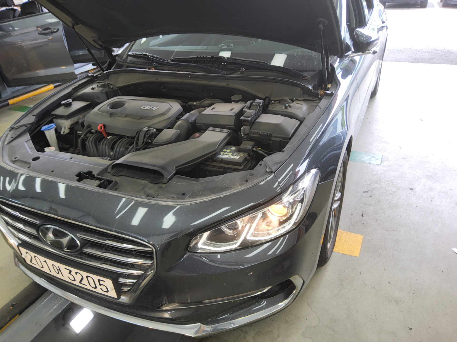 2019 - hyundai grandeur