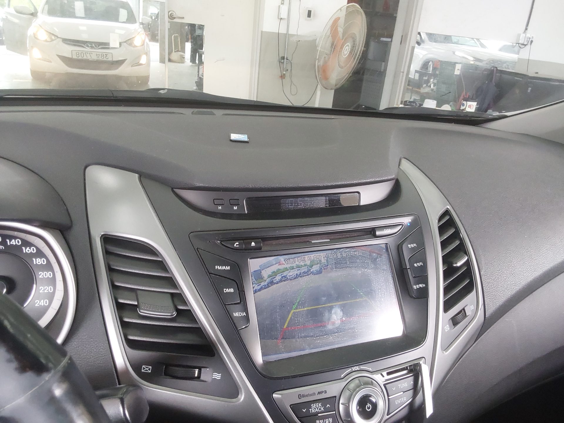 2015 - hyundai avante