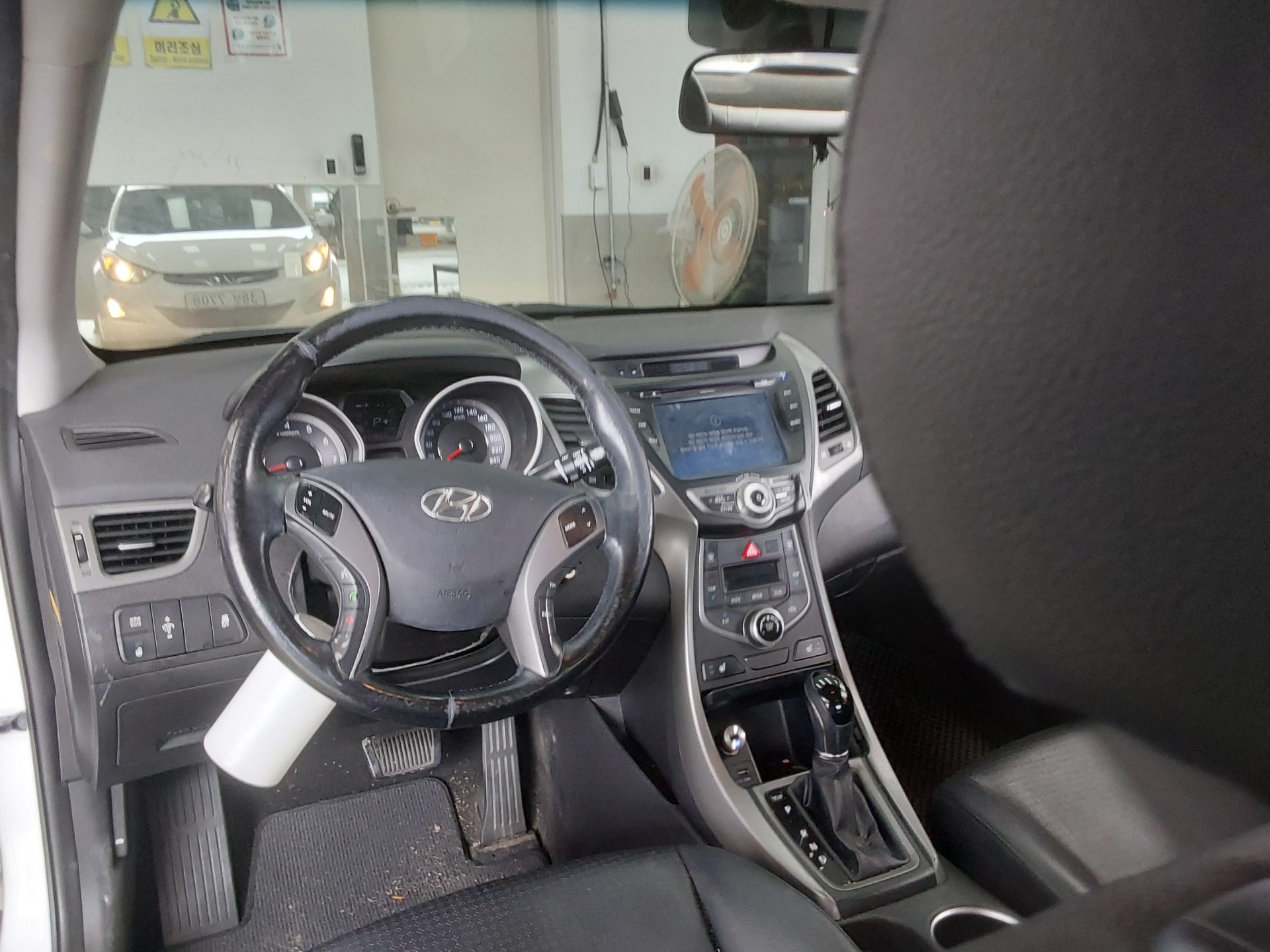 2015 - hyundai avante
