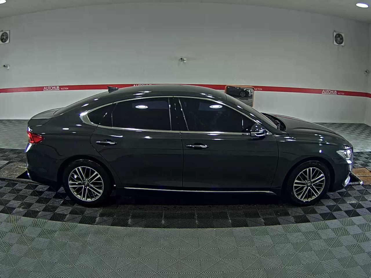 2019 - hyundai grandeur