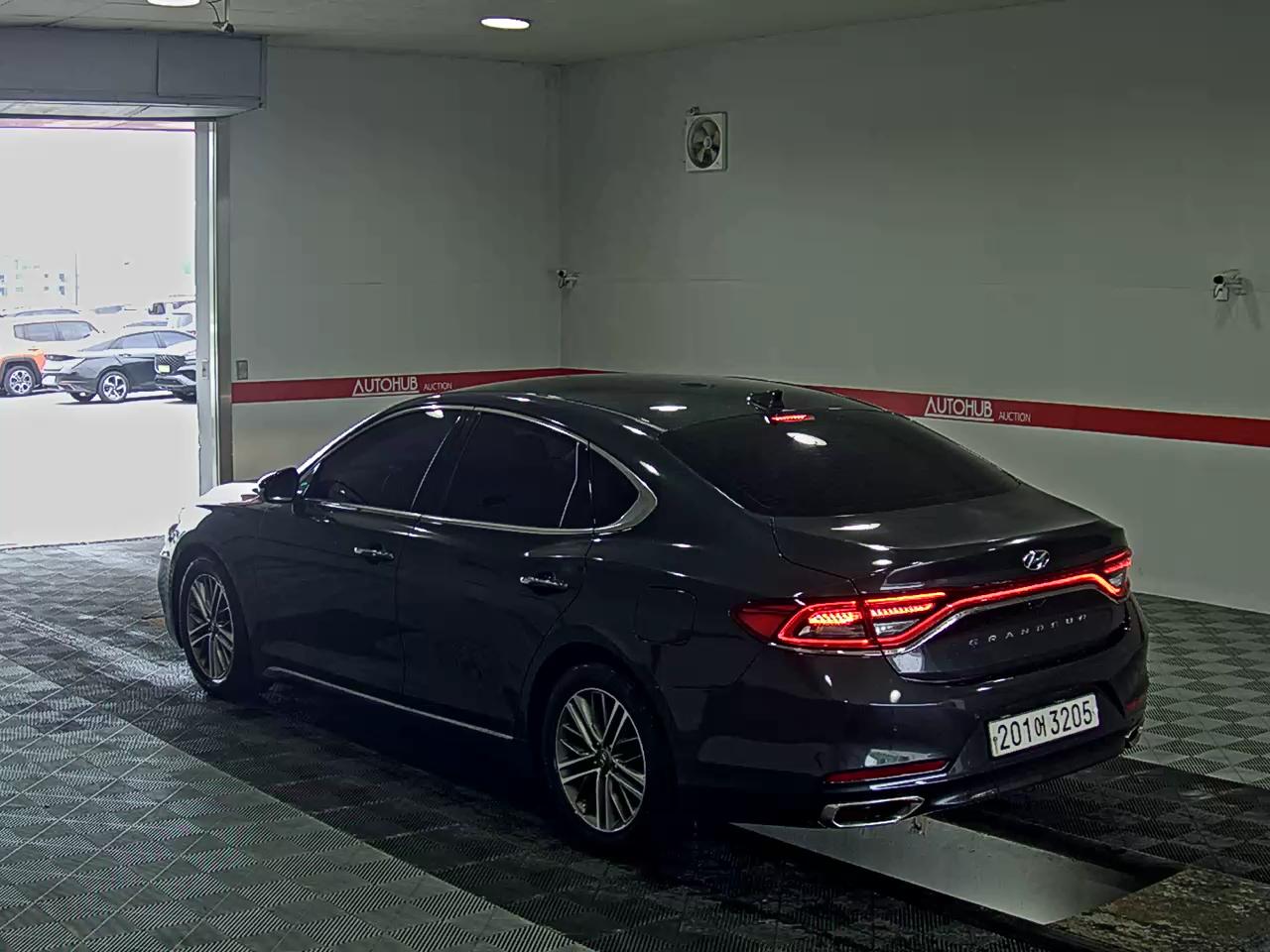 2019 - hyundai grandeur