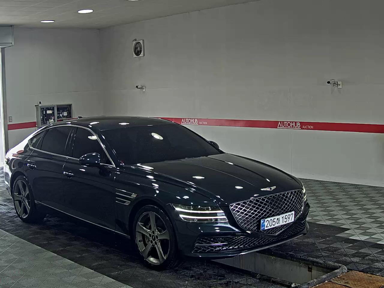 2022 - genesis g80