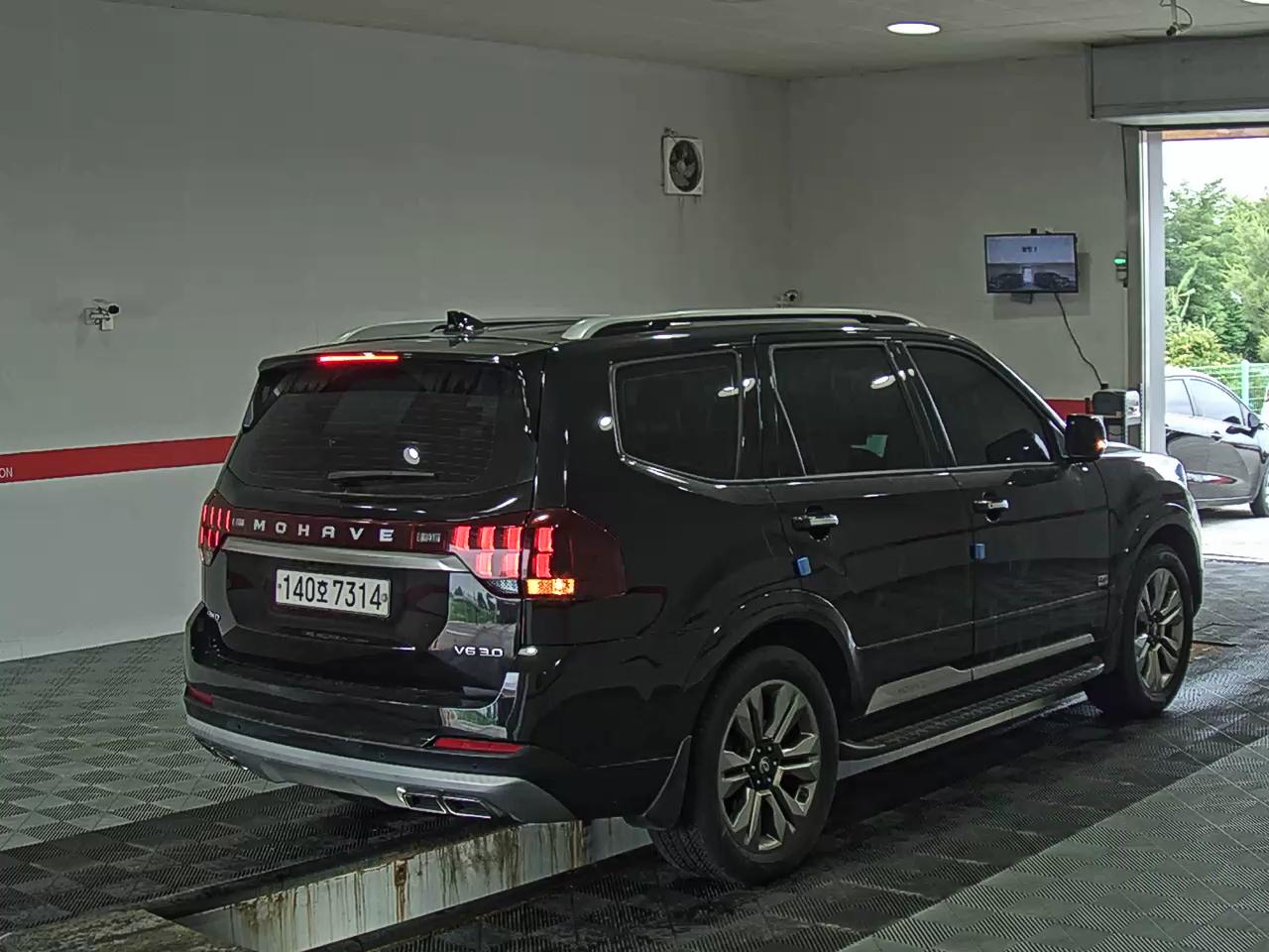 2021 - kia mohave