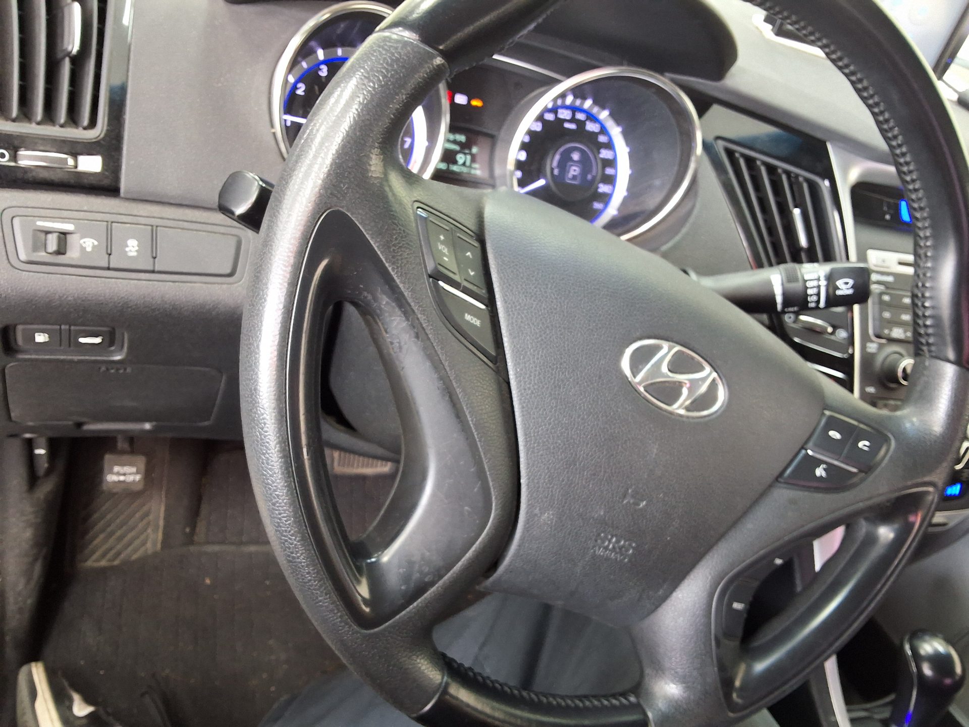 2010 - hyundai sonata