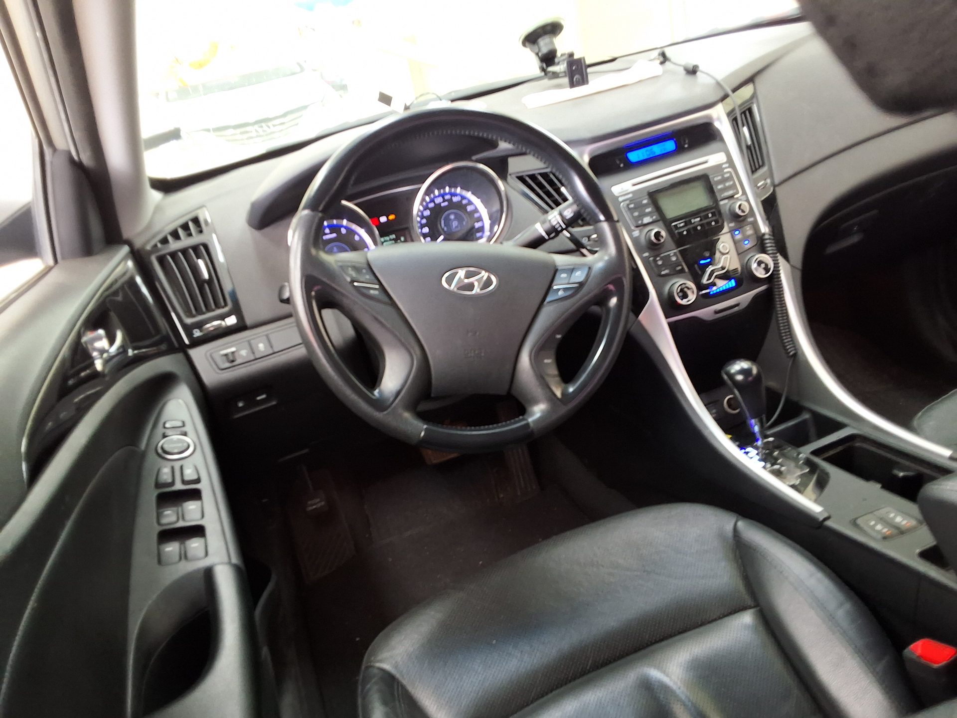 2010 - hyundai sonata