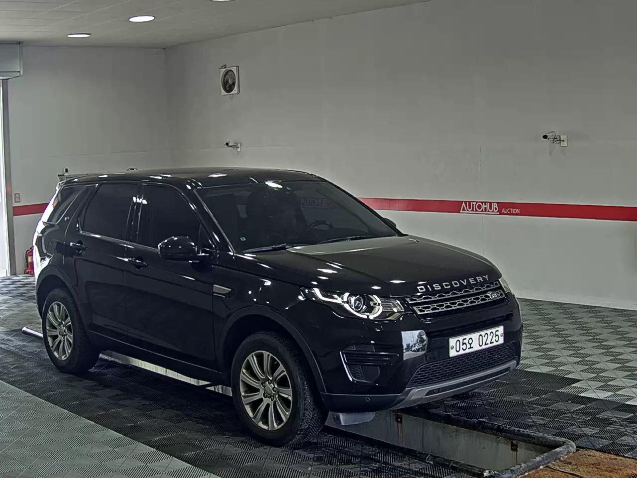 2016 - land rover discovery