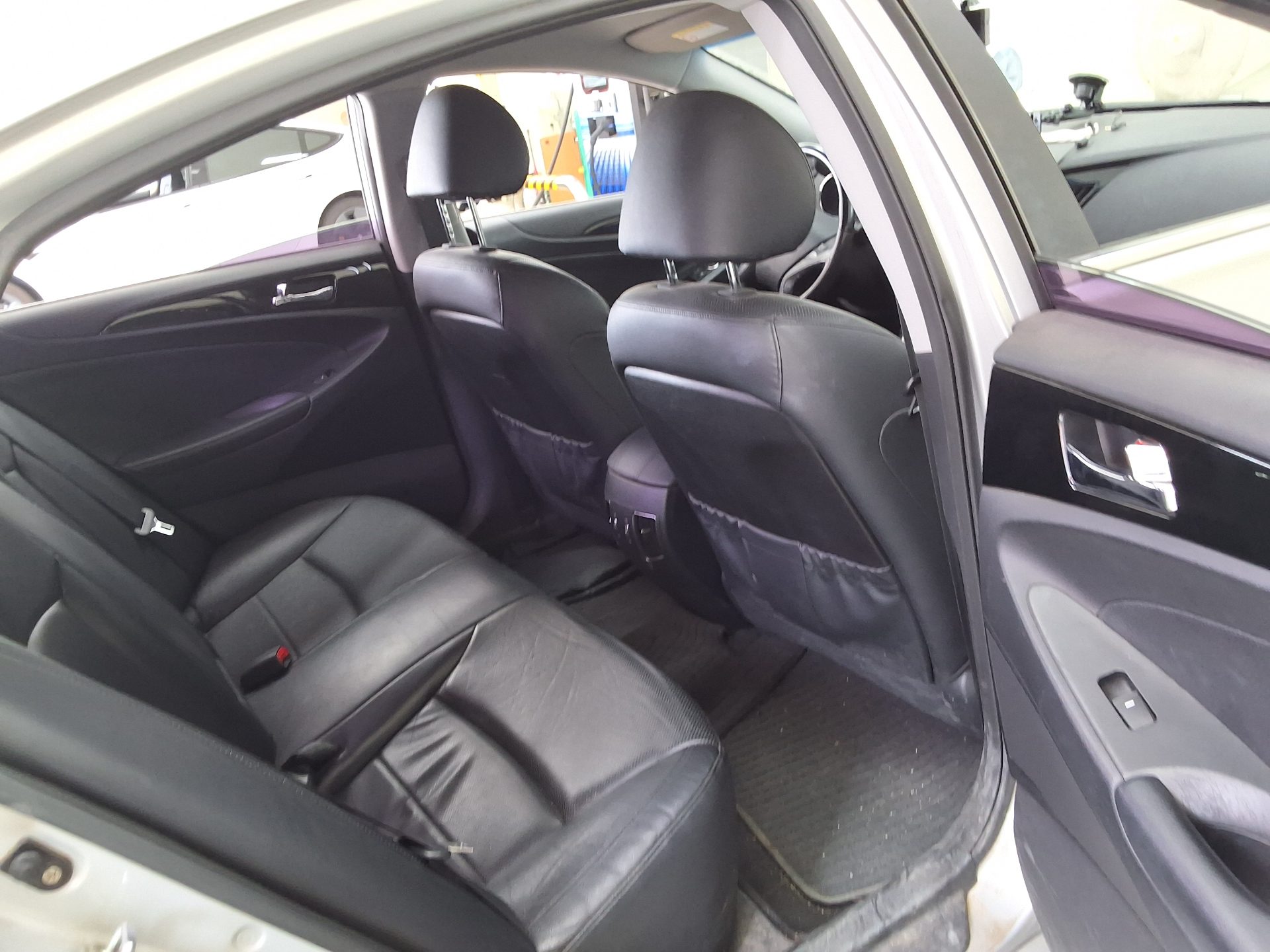 2010 - hyundai sonata