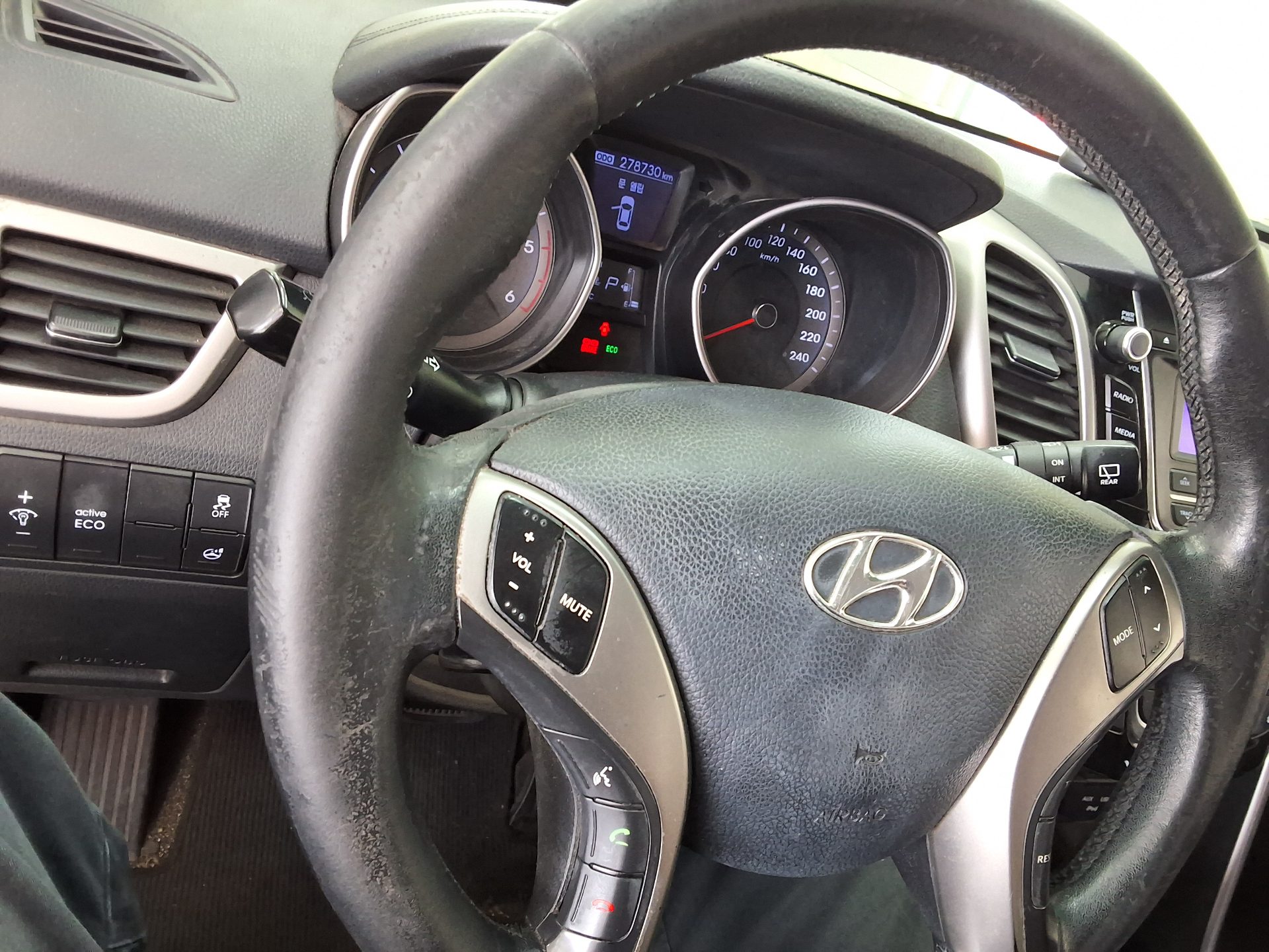 2012 - hyundai i30
