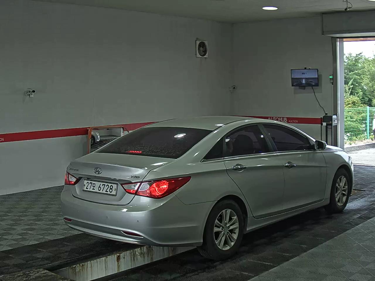 2010 - hyundai sonata