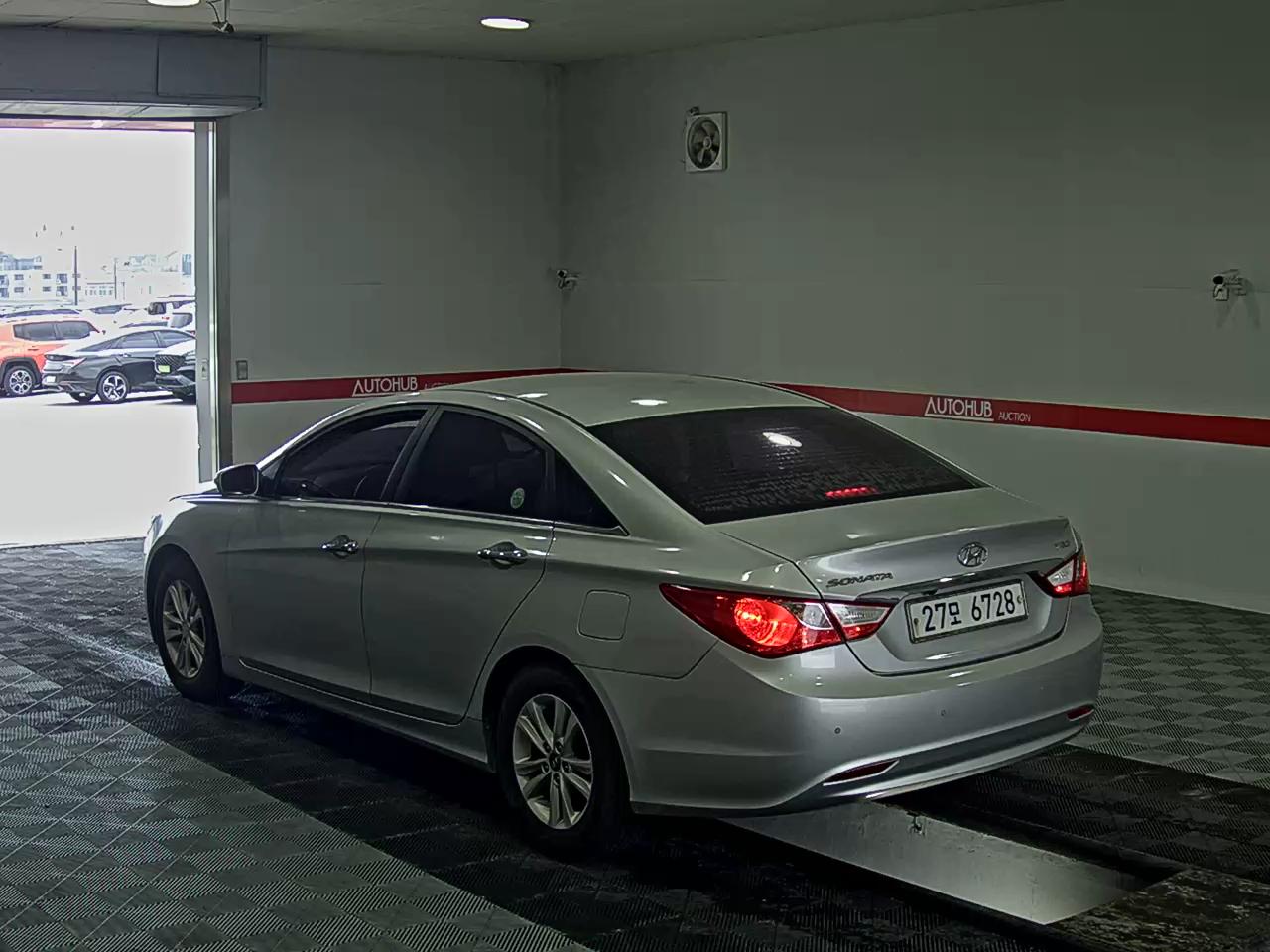2010 - hyundai sonata