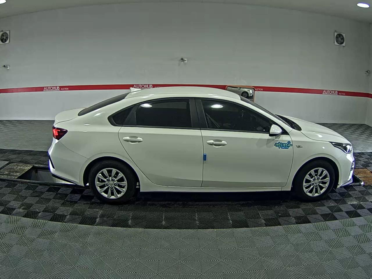 2021 - kia k3
