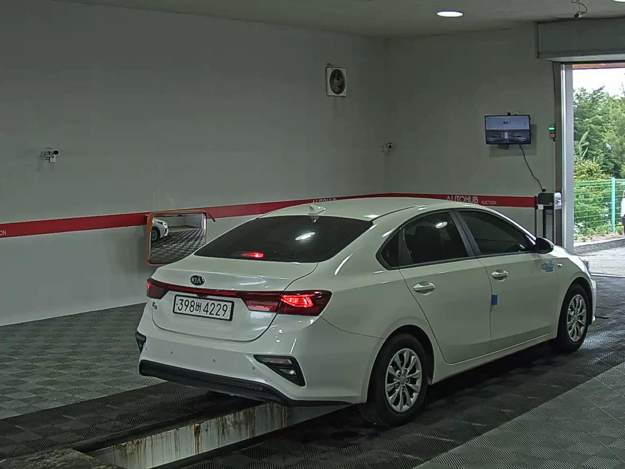 2021 - kia k3