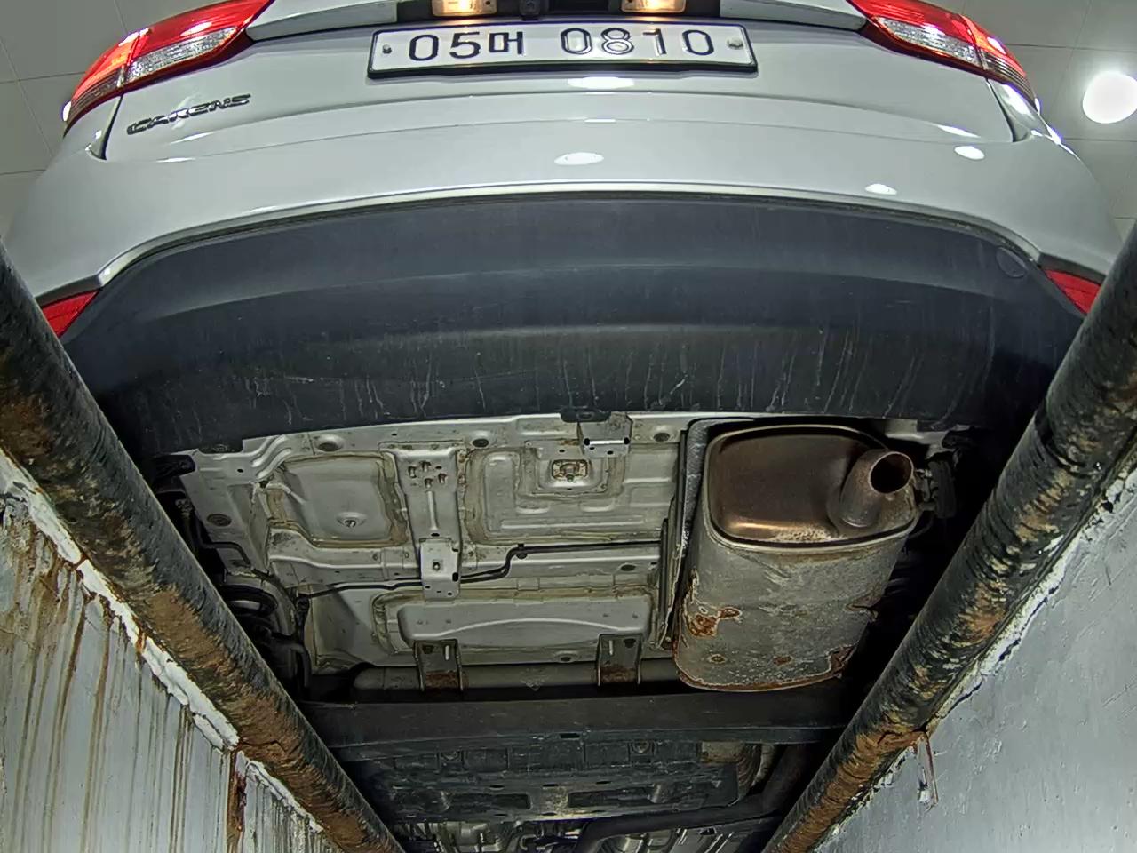 2014 - kia carens