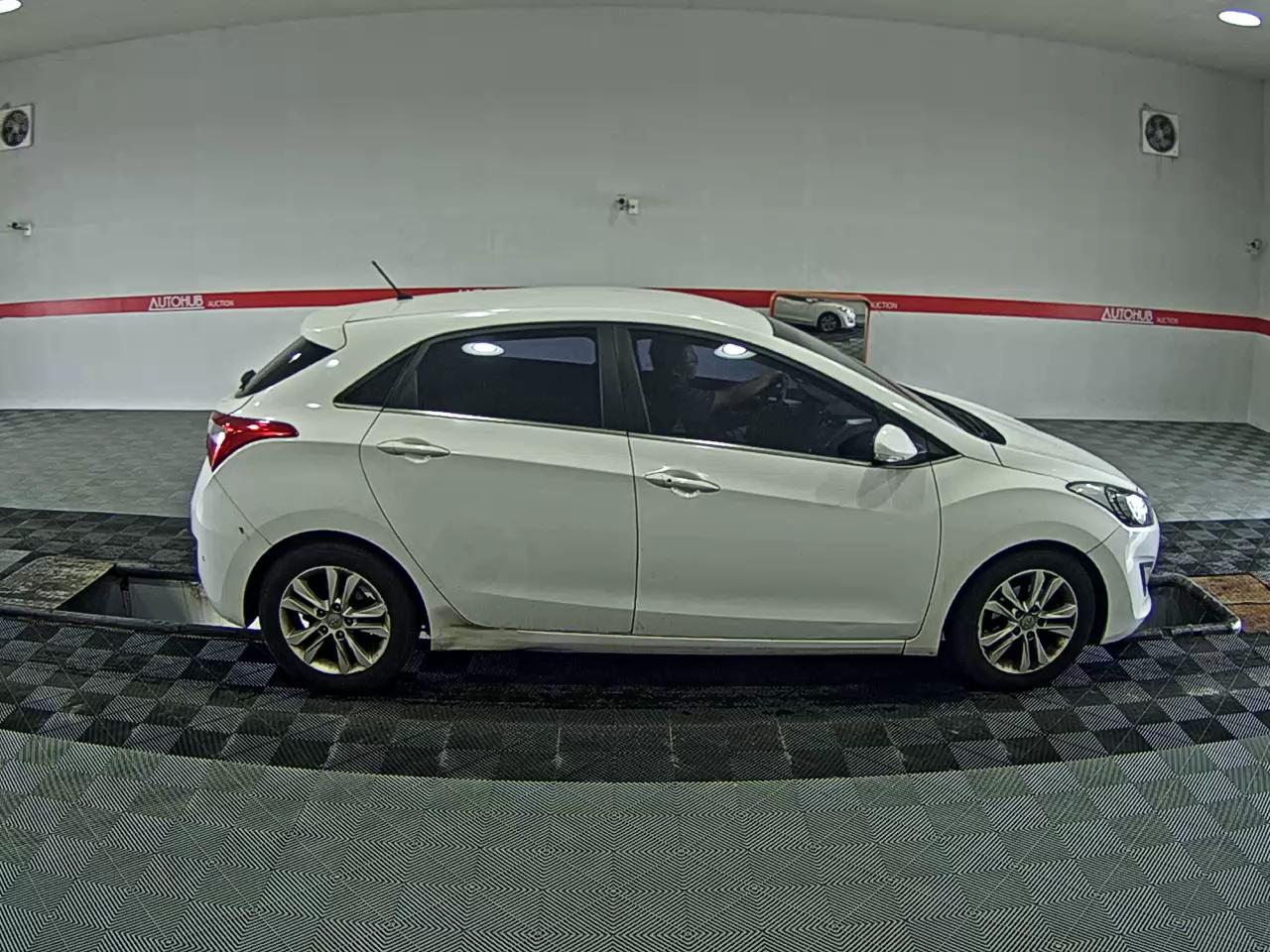 2012 - hyundai i30