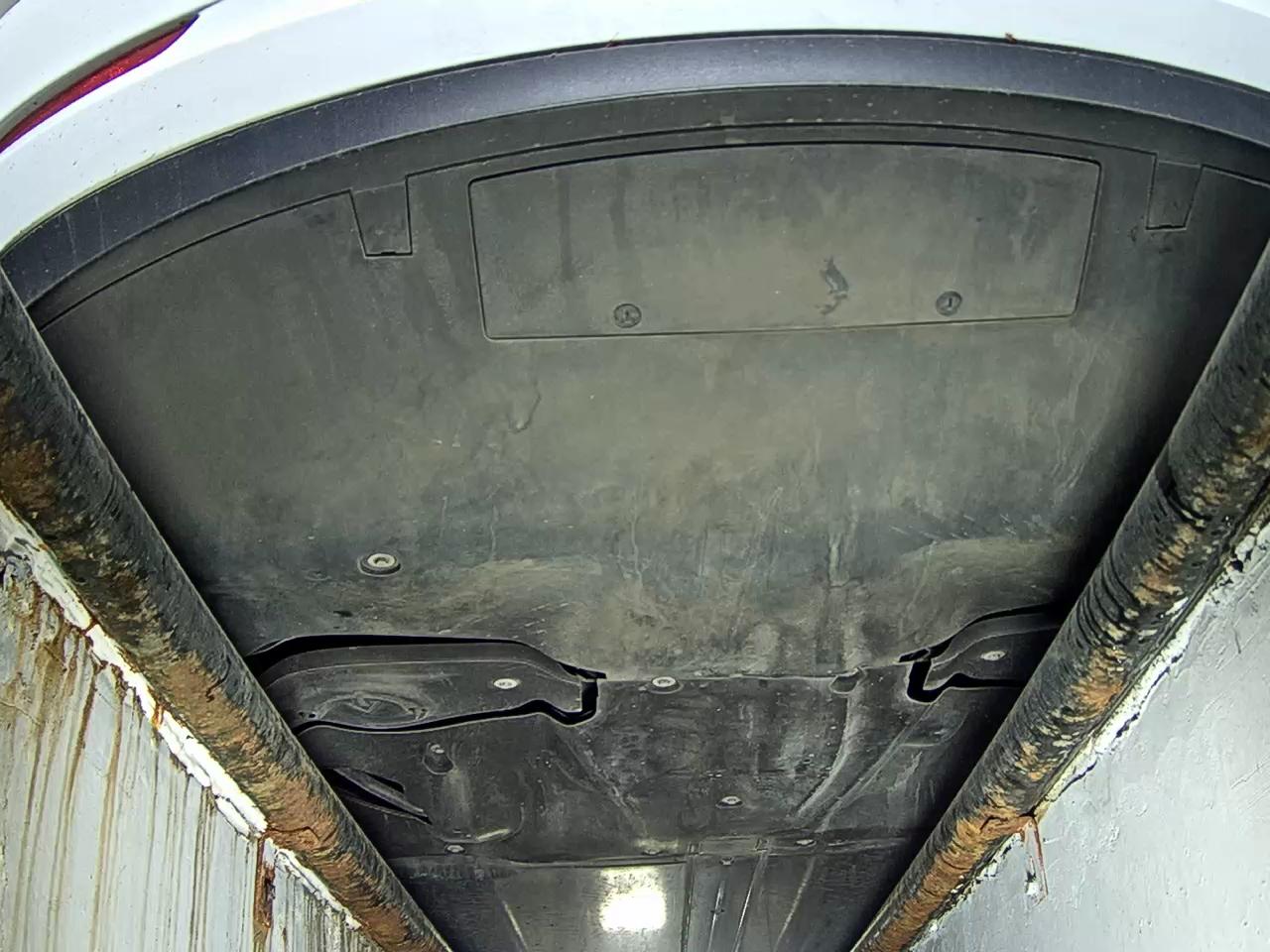 2022 - tesla model 3