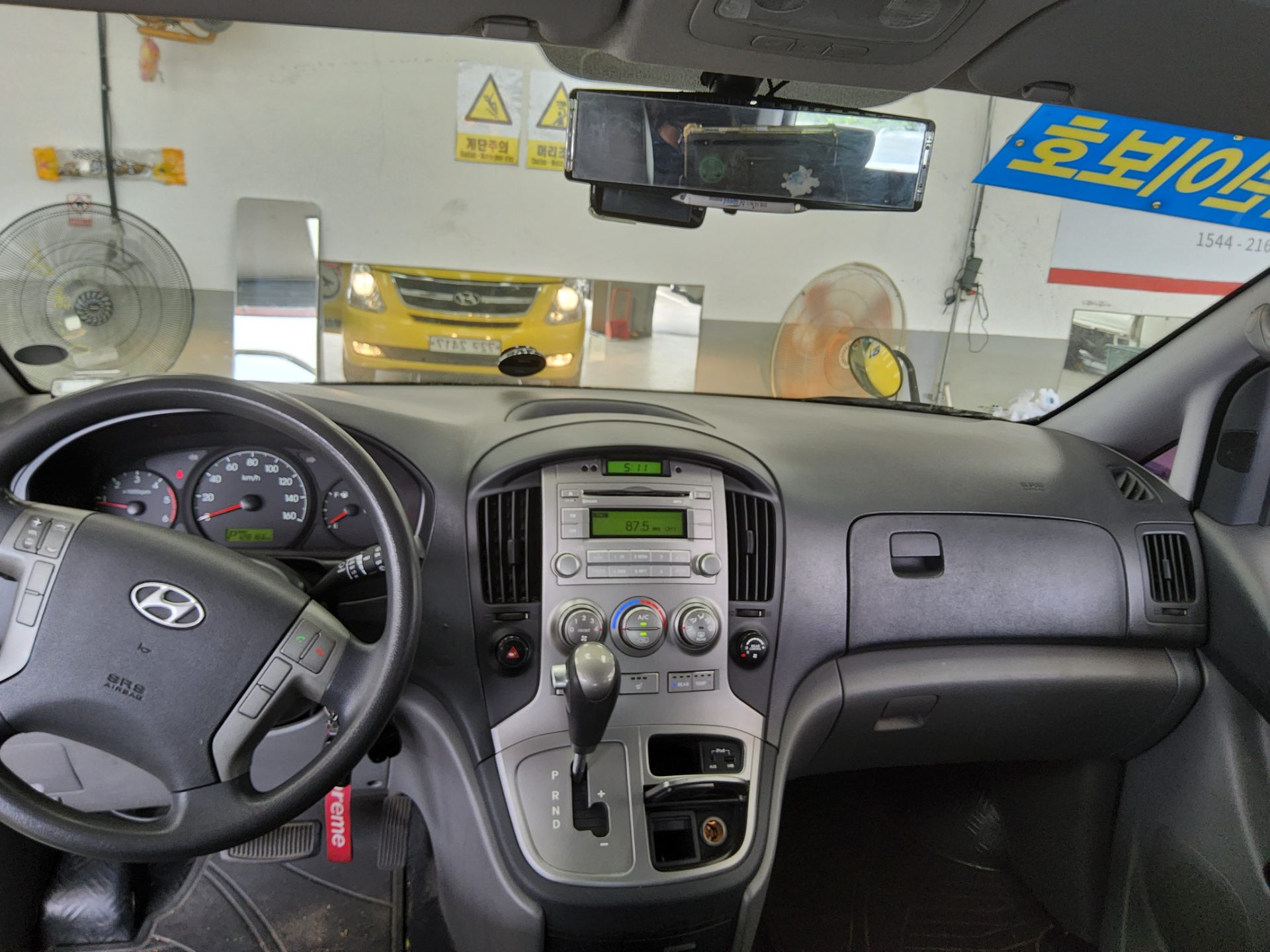 2015 - hyundai grand starex