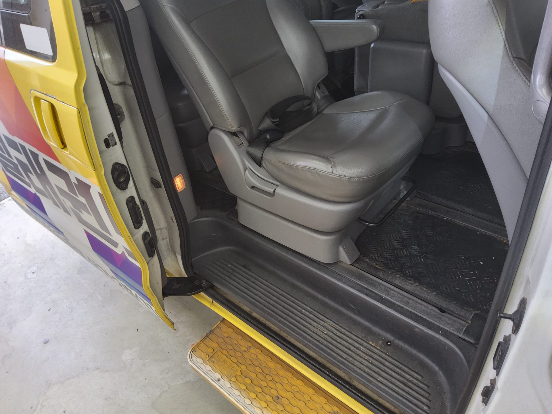 2015 - hyundai grand starex