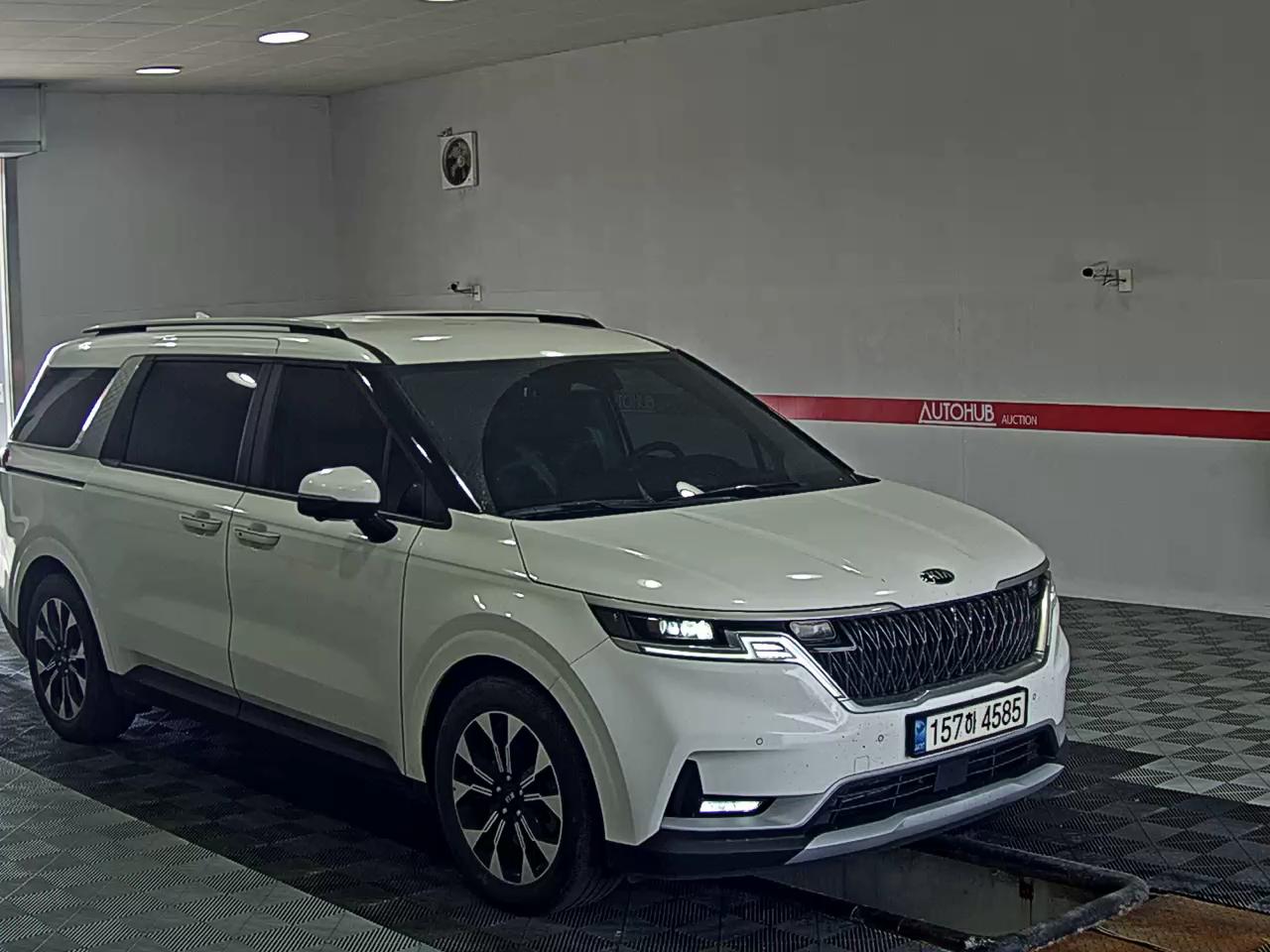2021 - kia carnival