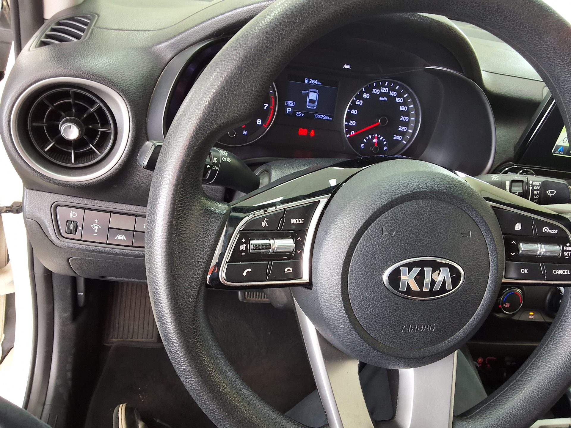 2020 - kia k3