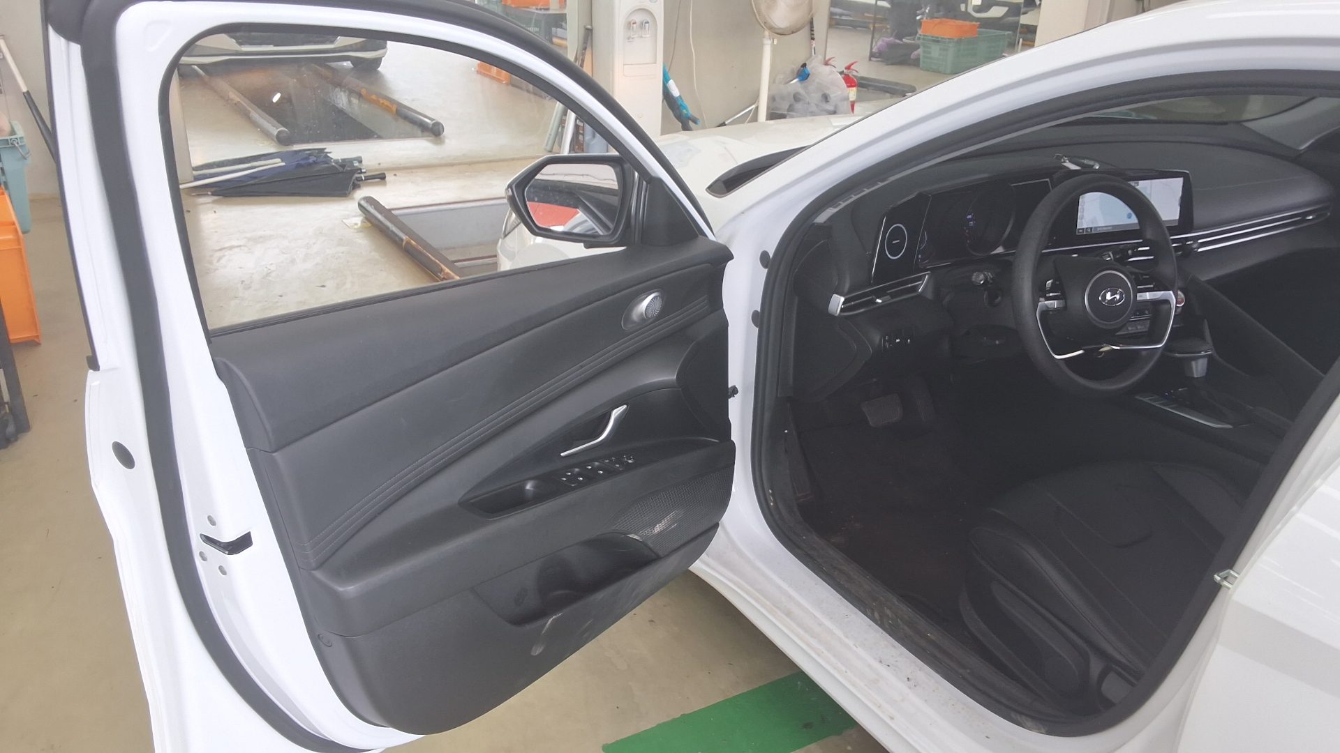 2021 - hyundai avante
